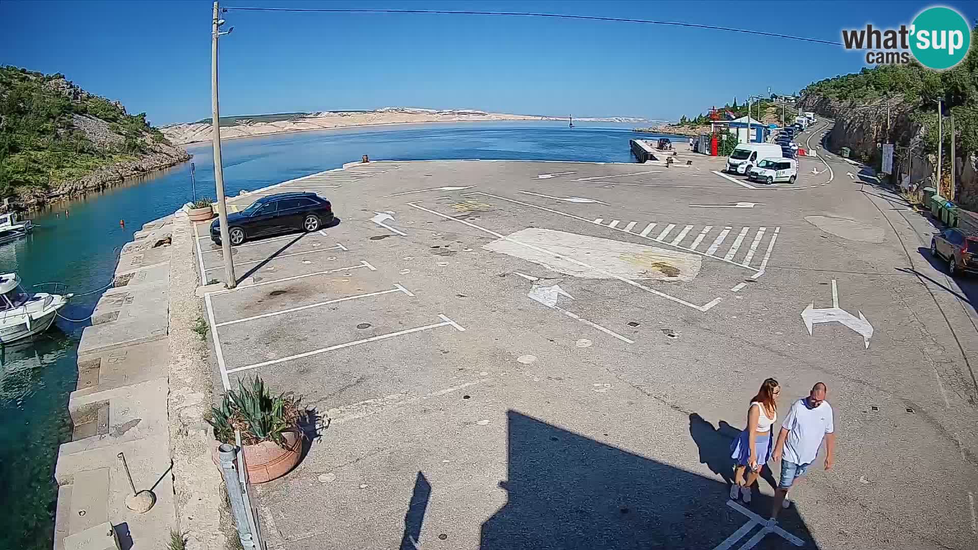 Webcam del puerto de ferris de Prizna – hacia la isla de Pag