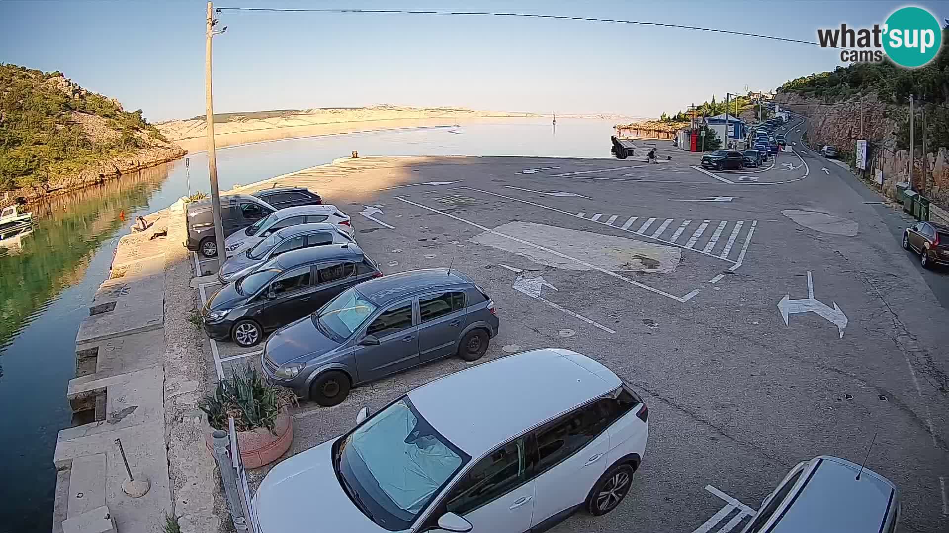 Webcam Prizna ferry port to Pag island