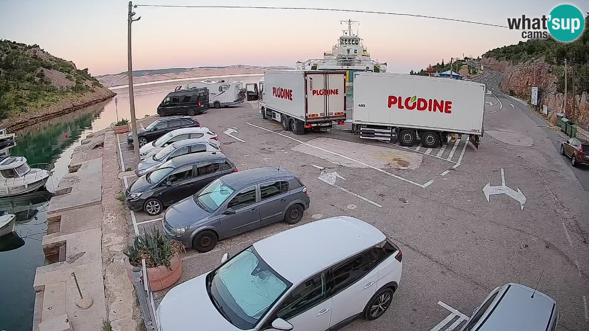 Webcam Prizna ferry port to Pag island
