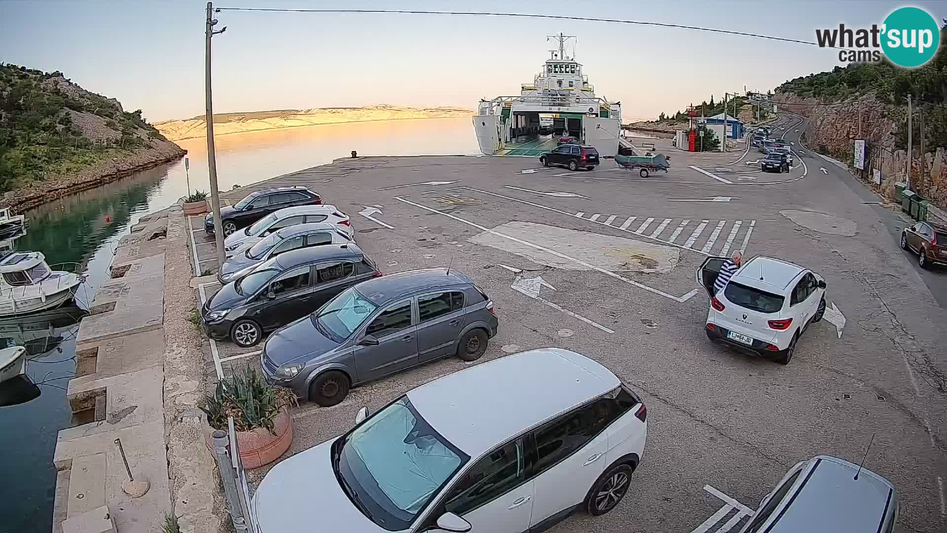 Webcam porto traghetti di Prizna – per l’isola di Pag