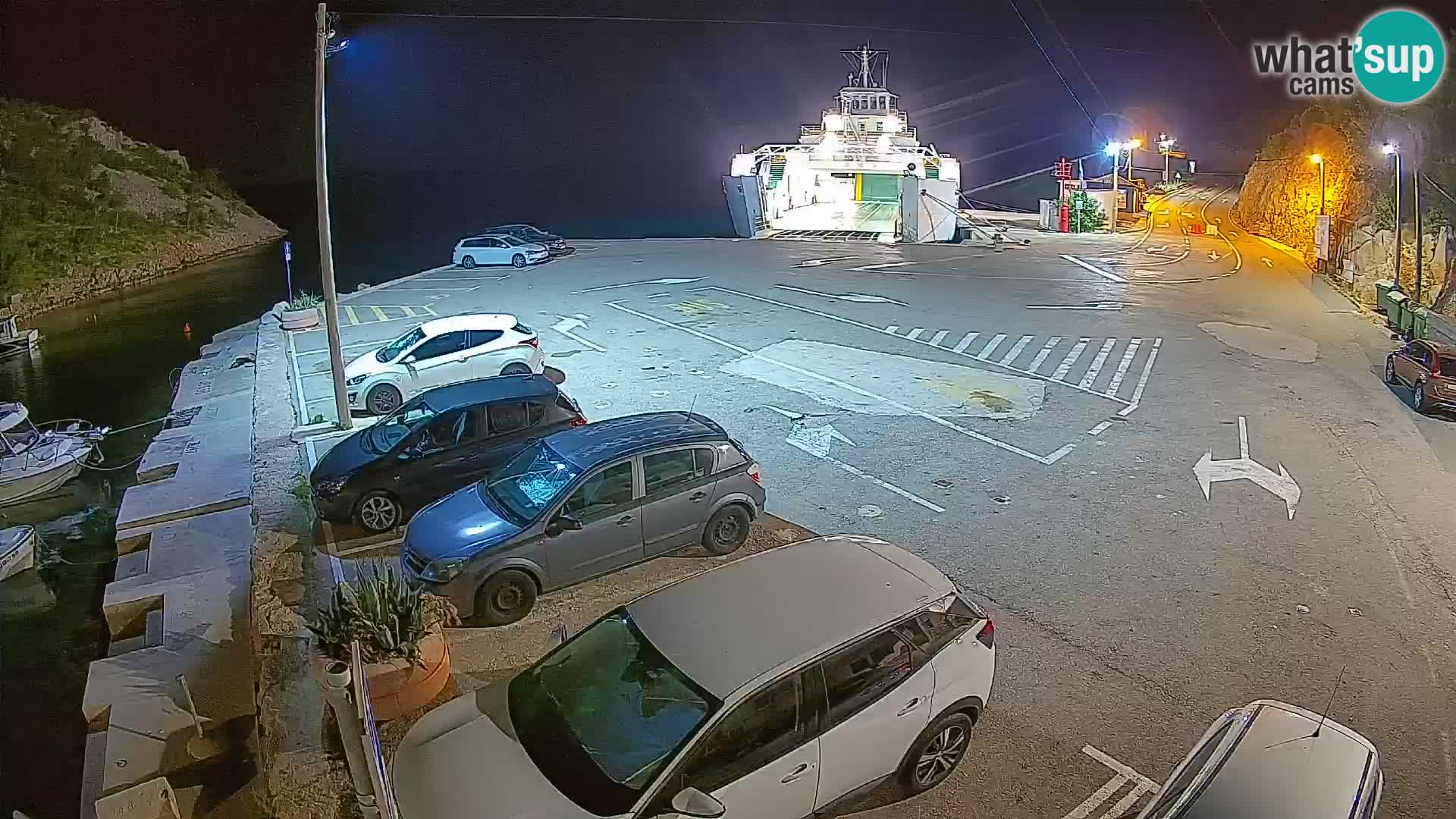 Webcam Prizna ferry port to Pag island