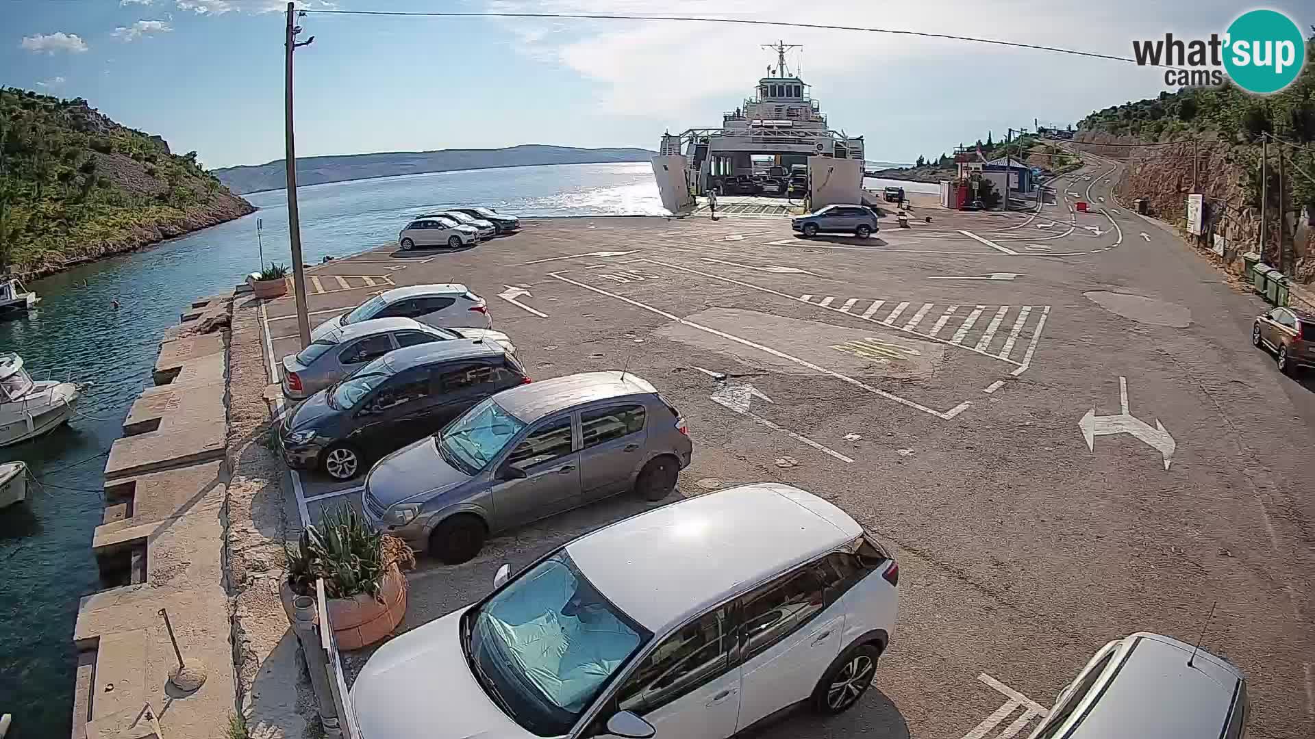 Webcam Prizna ferry port to Pag island