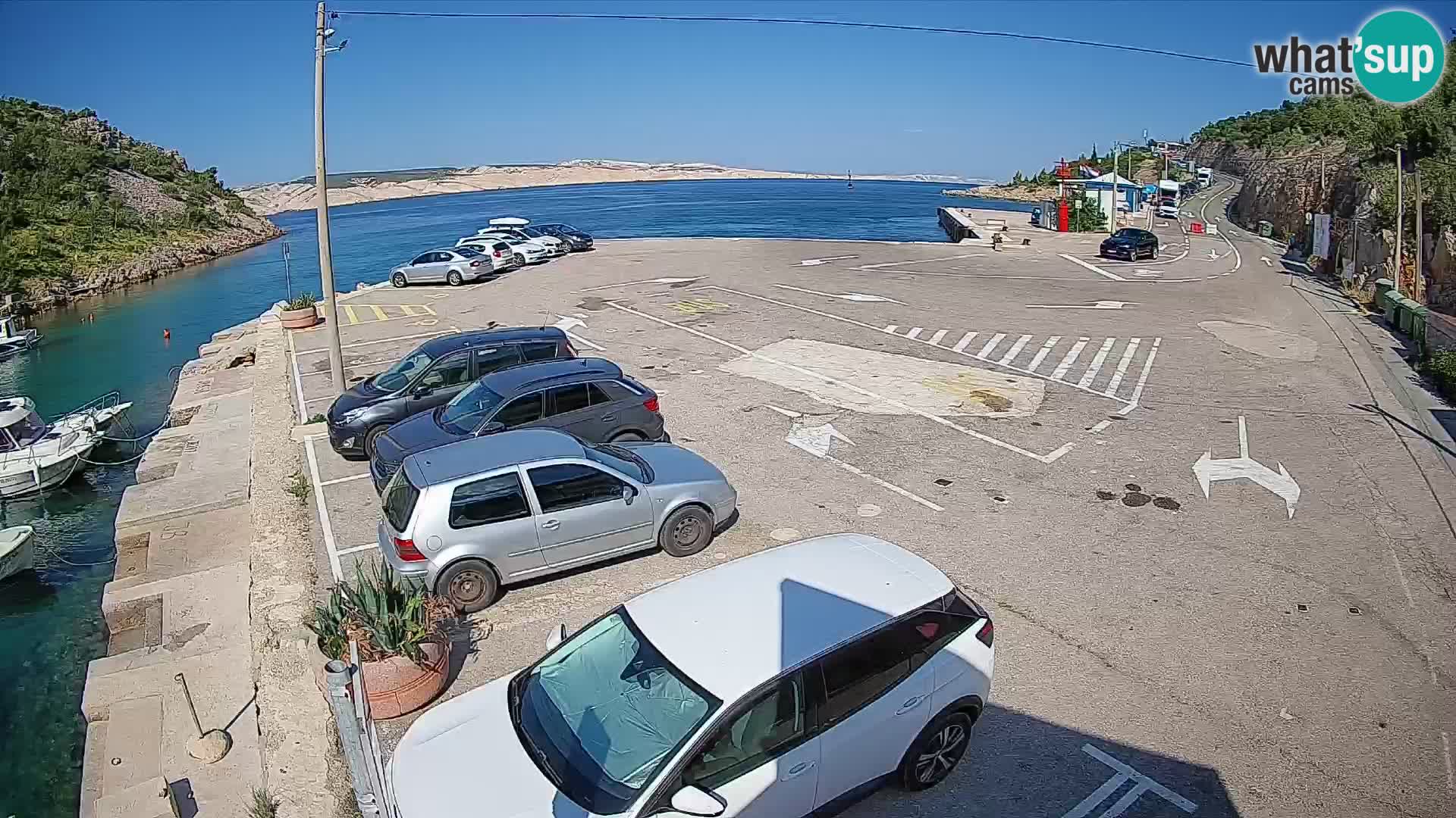 Web kamera trajektna luka Prizna – prema otoku Pag