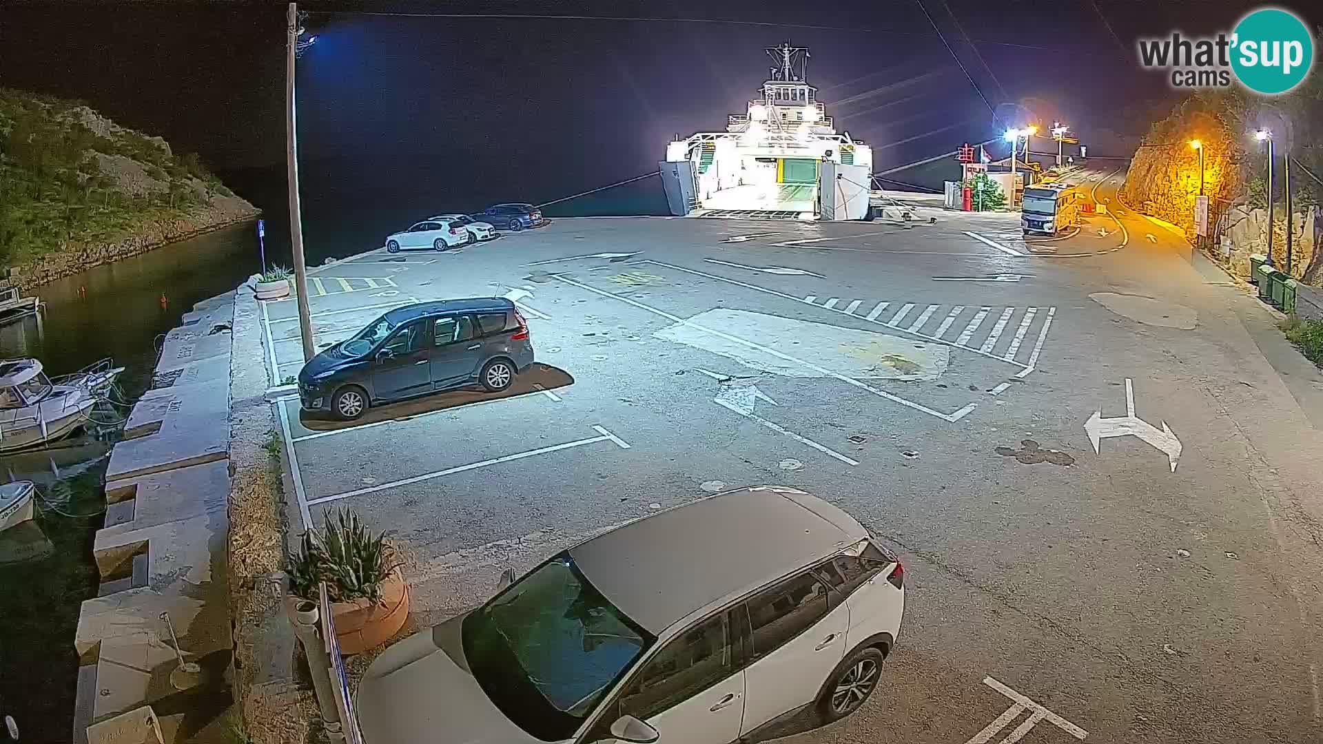Webcam Prizna ferry port to Pag island