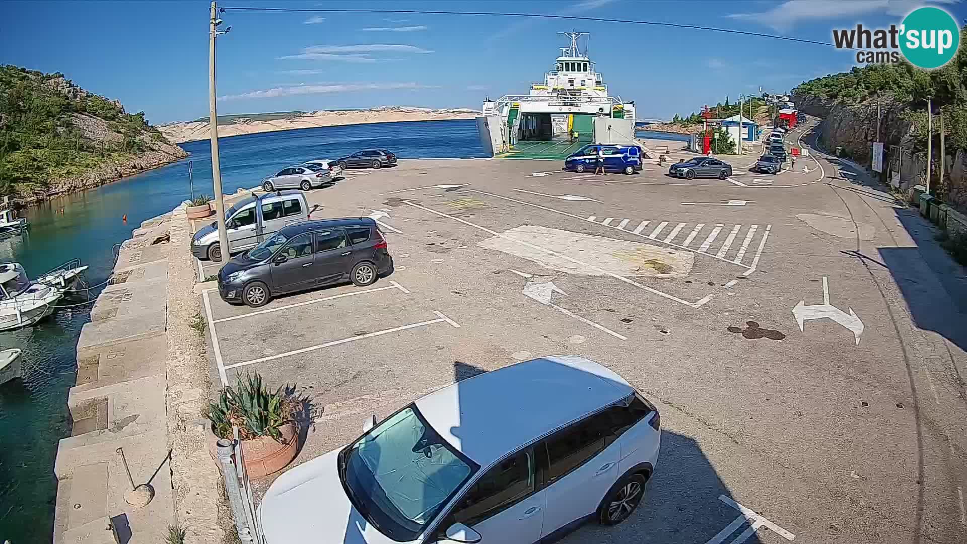 Webcam Prizna ferry port to Pag island