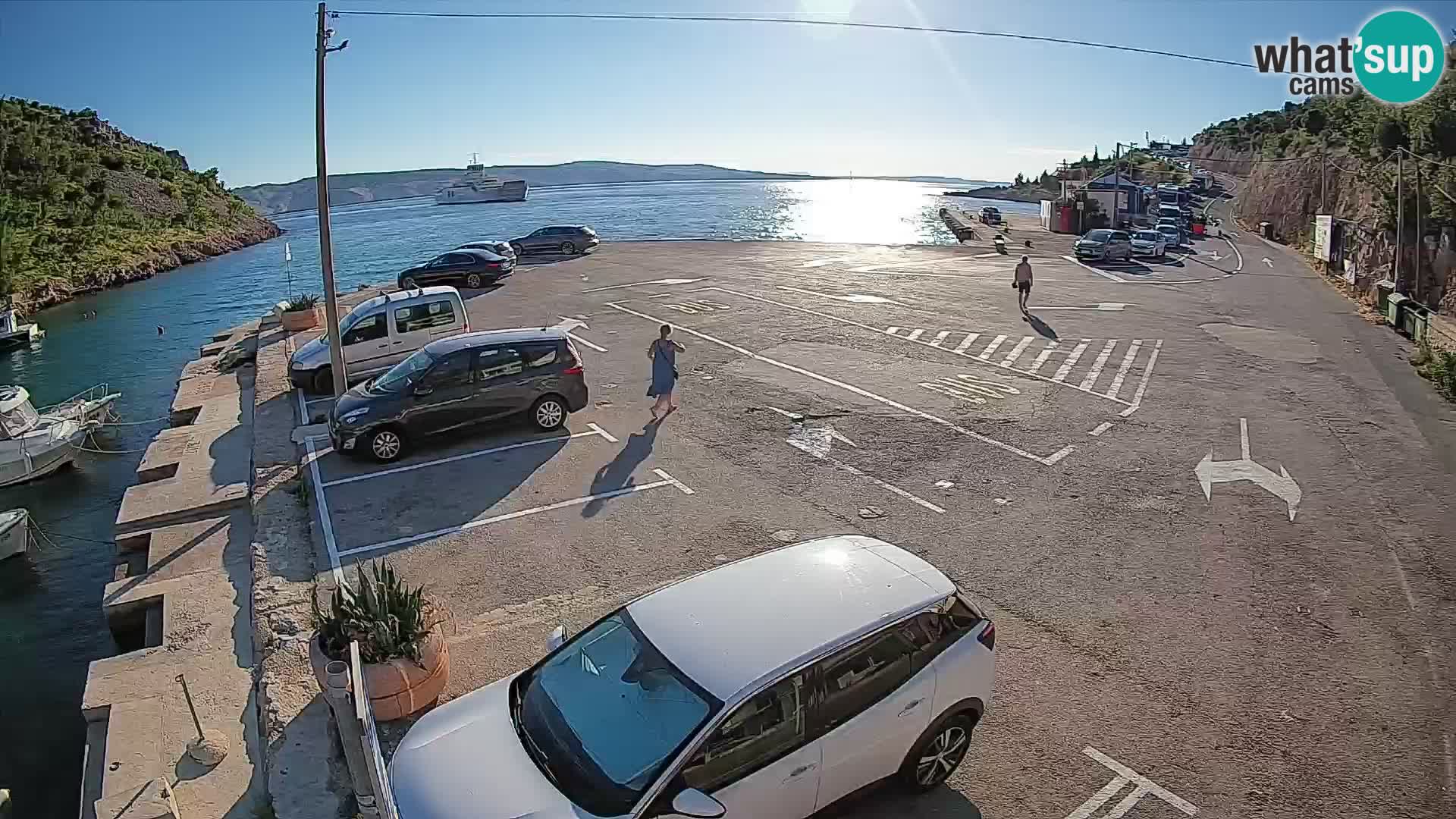 Webcam Prizna ferry port to Pag island