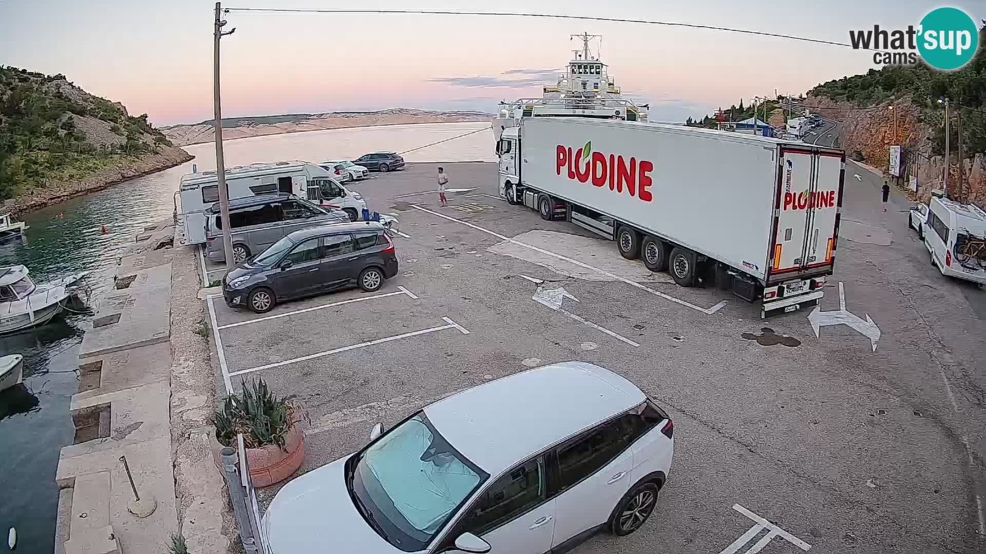 Webcam port de ferry de Prizna – vers l’île de Pag