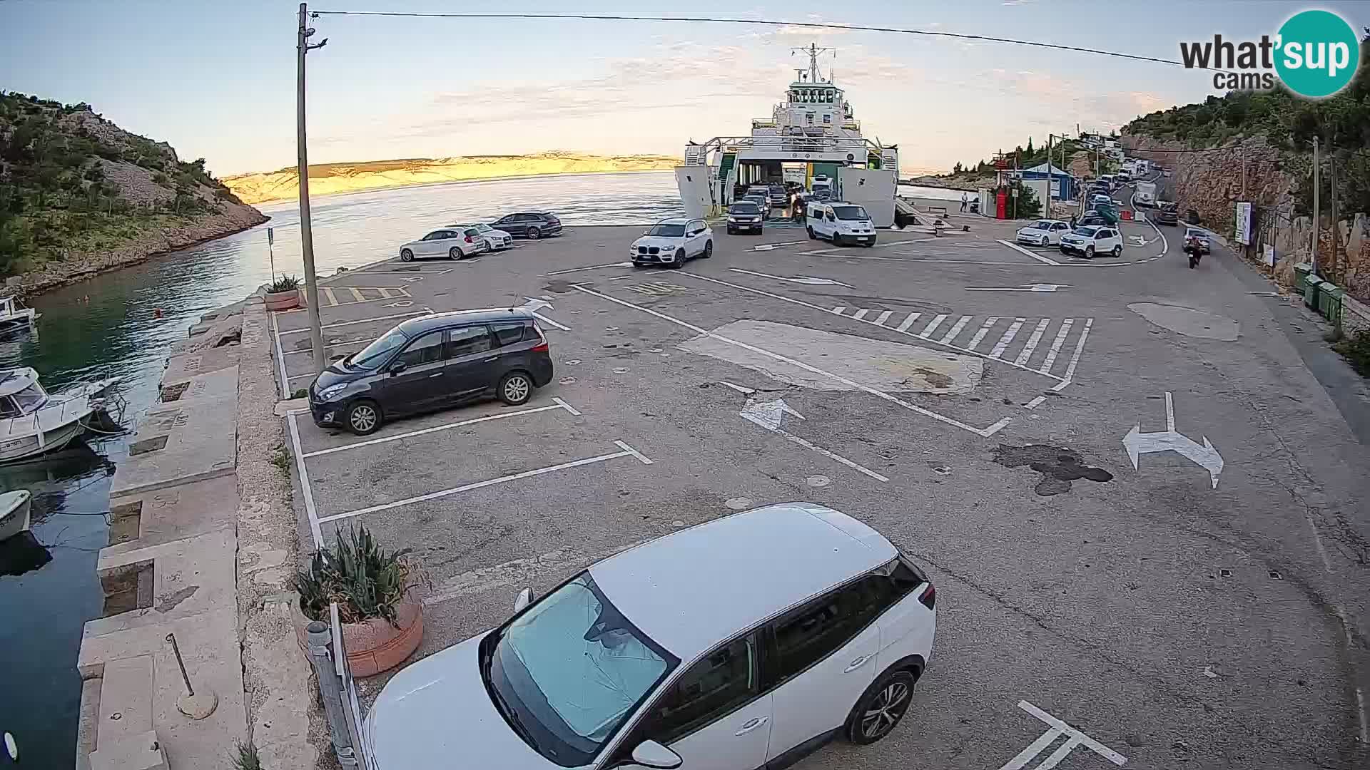 Webcam Fährhafen Prizna – zur Insel Pag