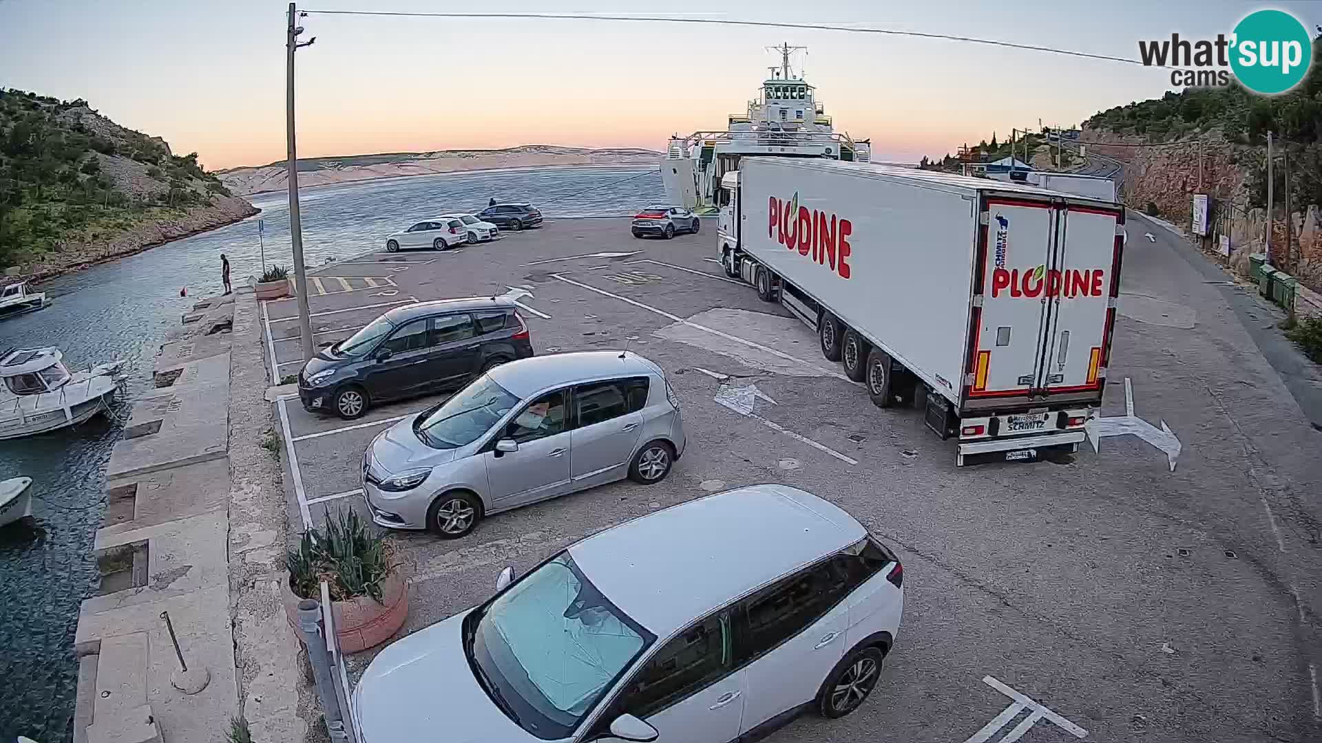 Webcam port de ferry de Prizna – vers l’île de Pag