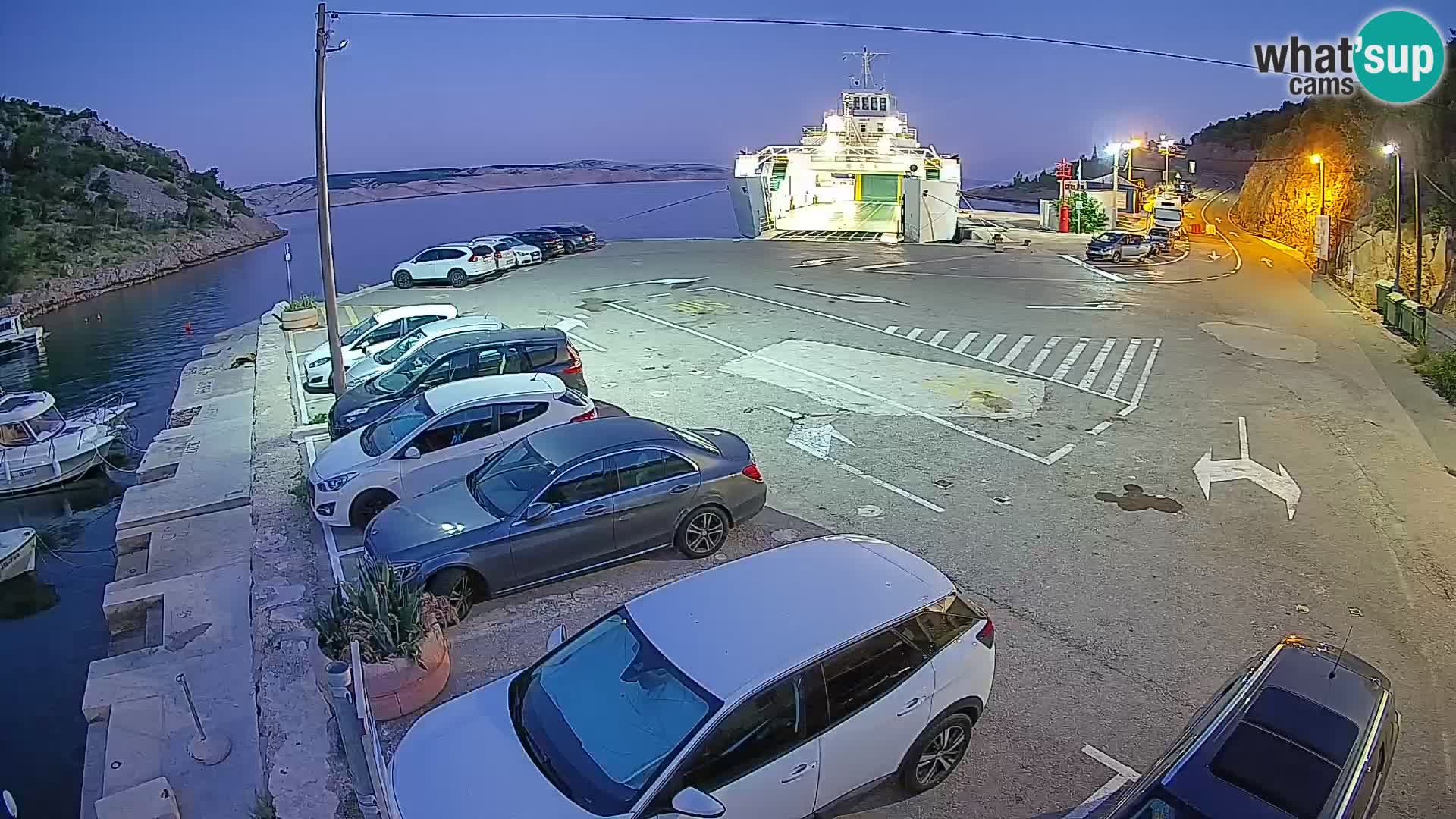 Webcam Prizna ferry port to Pag island