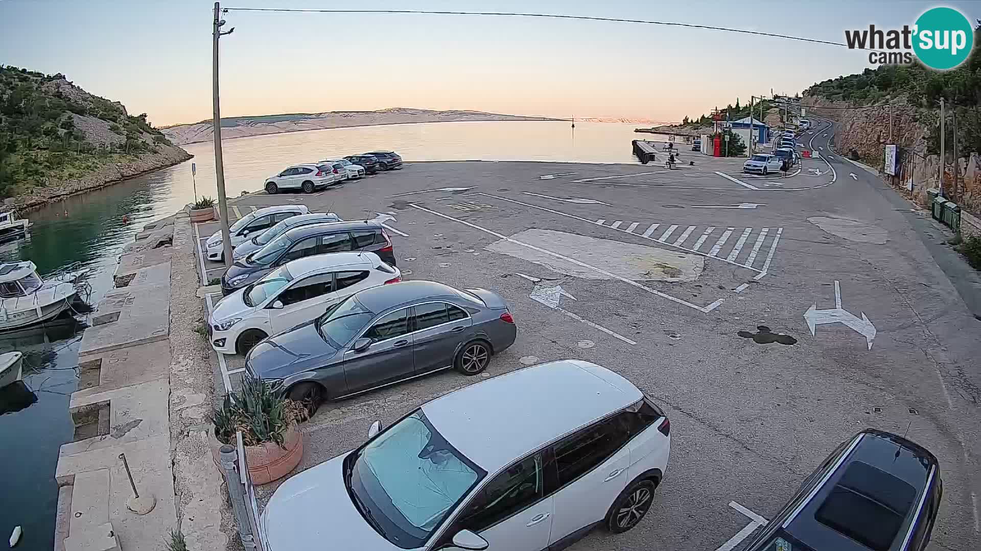 Webcam port de ferry de Prizna – vers l’île de Pag