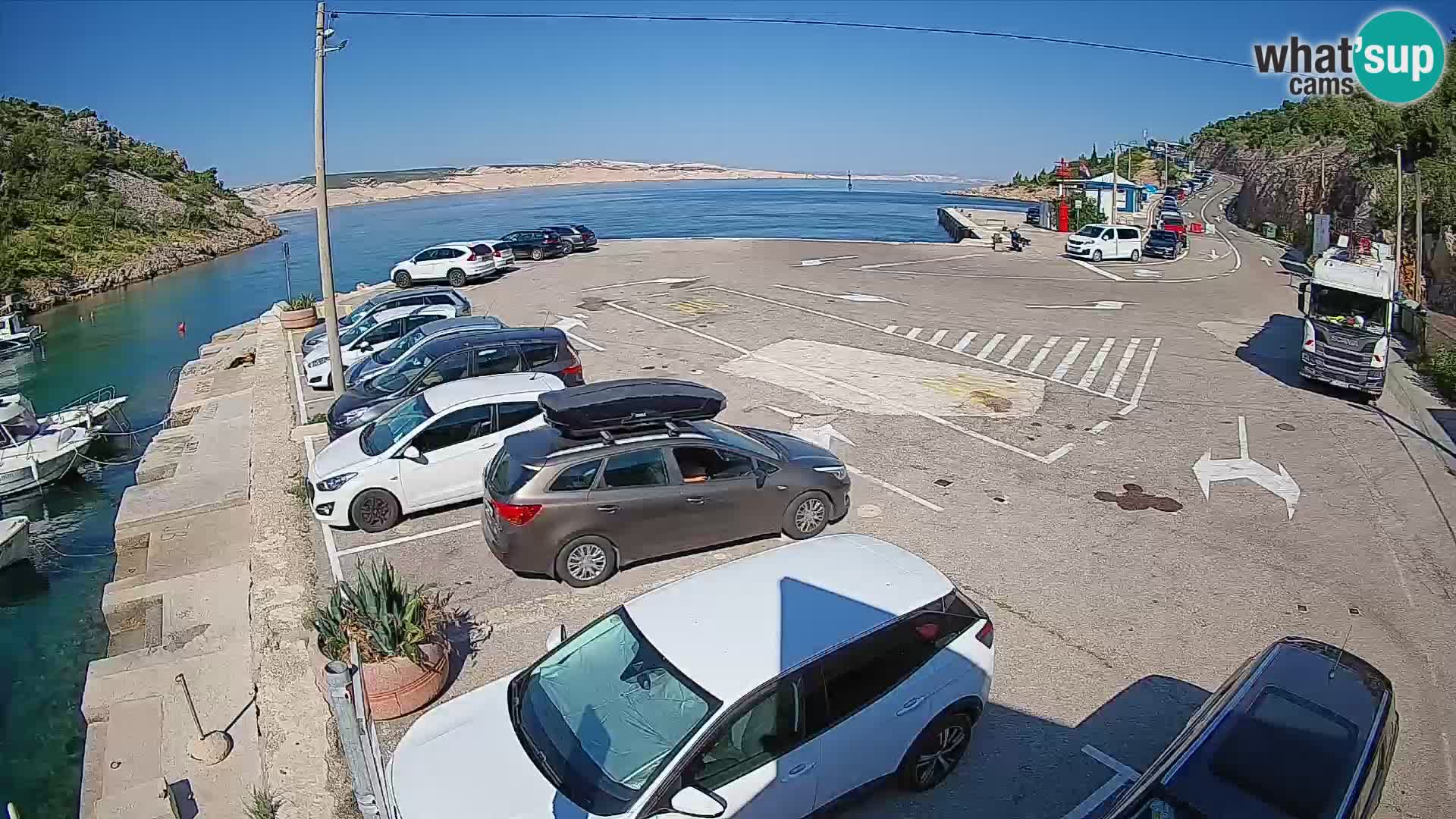Webcam Prizna ferry port to Pag island
