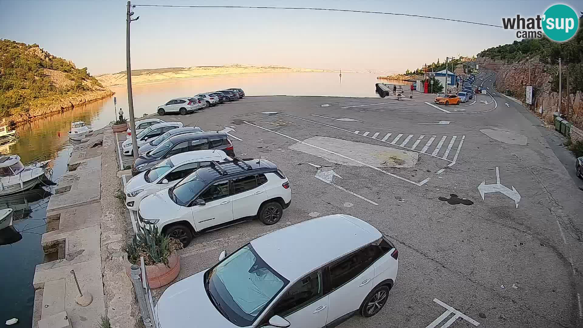 Webcam Prizna ferry port to Pag island