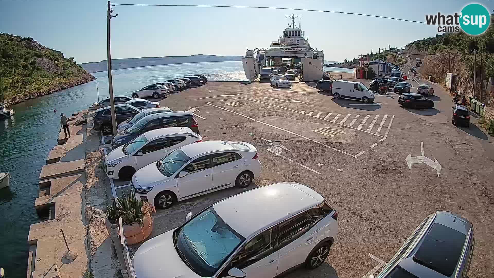 Webcam Prizna ferry port to Pag island