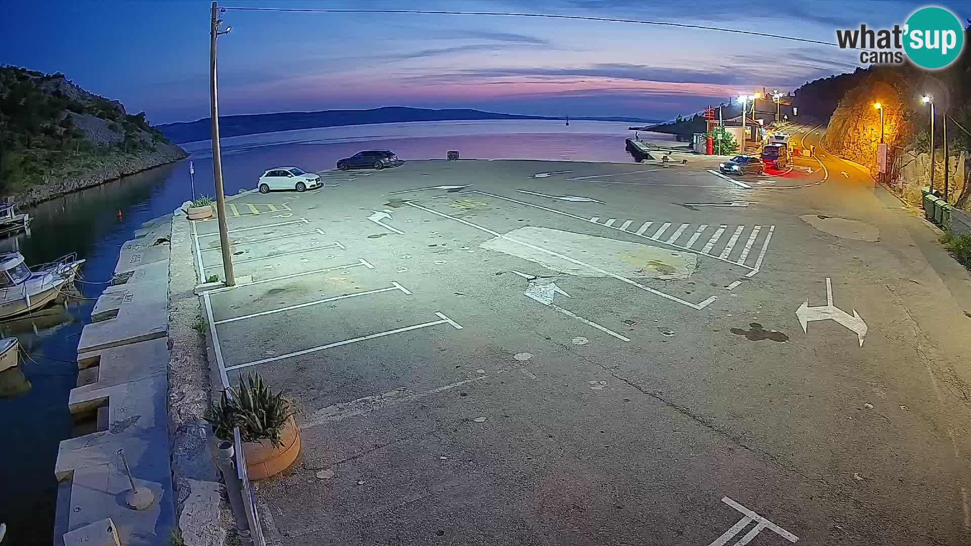 Webcam Prizna ferry port to Pag island