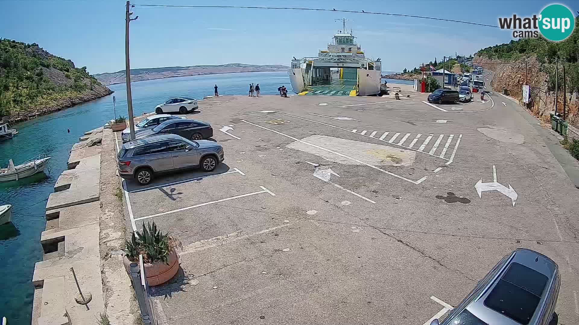 Webcam port de ferry de Prizna – vers l’île de Pag