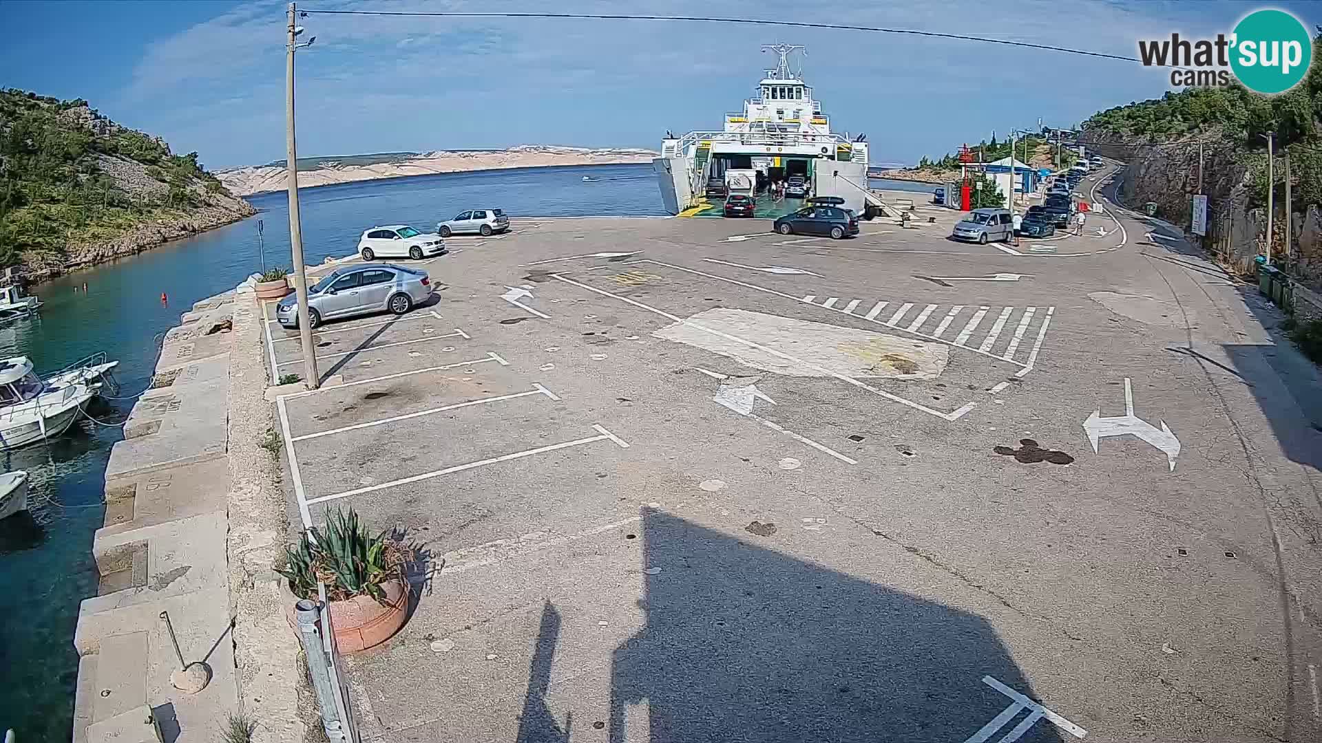 Webcam Prizna ferry port to Pag island