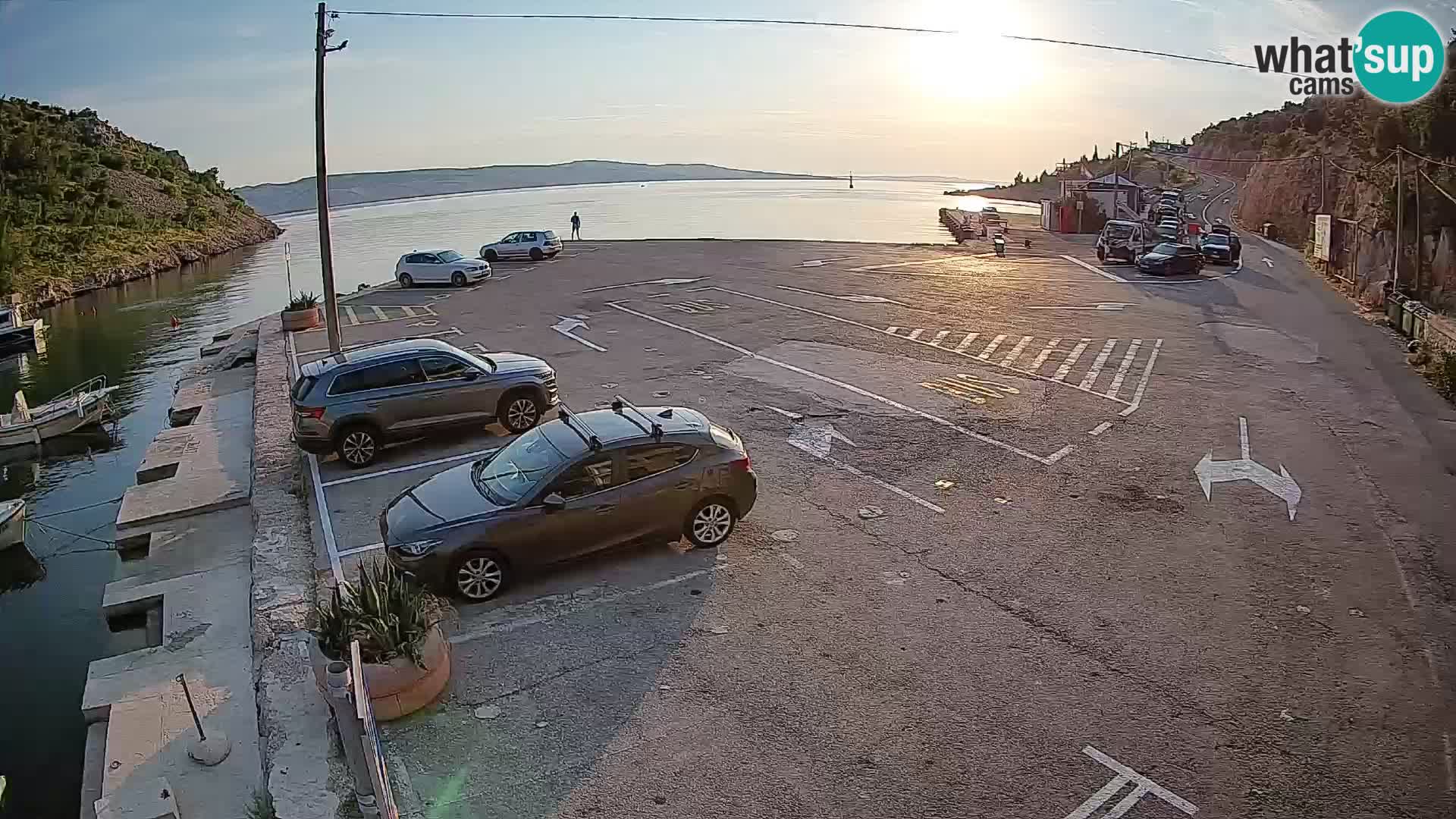 Webcam port de ferry de Prizna – vers l’île de Pag