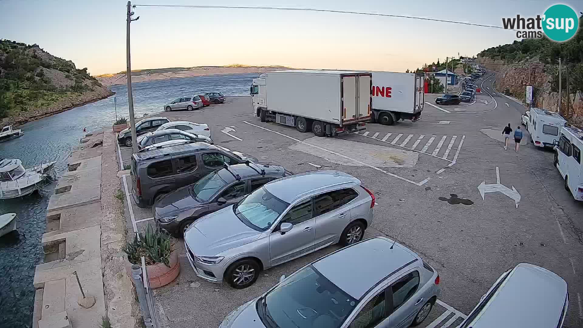 Webcam Prizna ferry port to Pag island