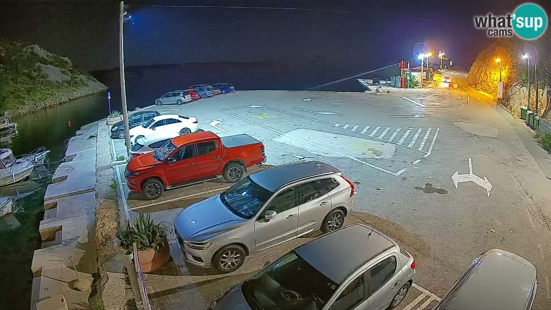 Webcam del puerto de ferris de Prizna – hacia la isla de Pag