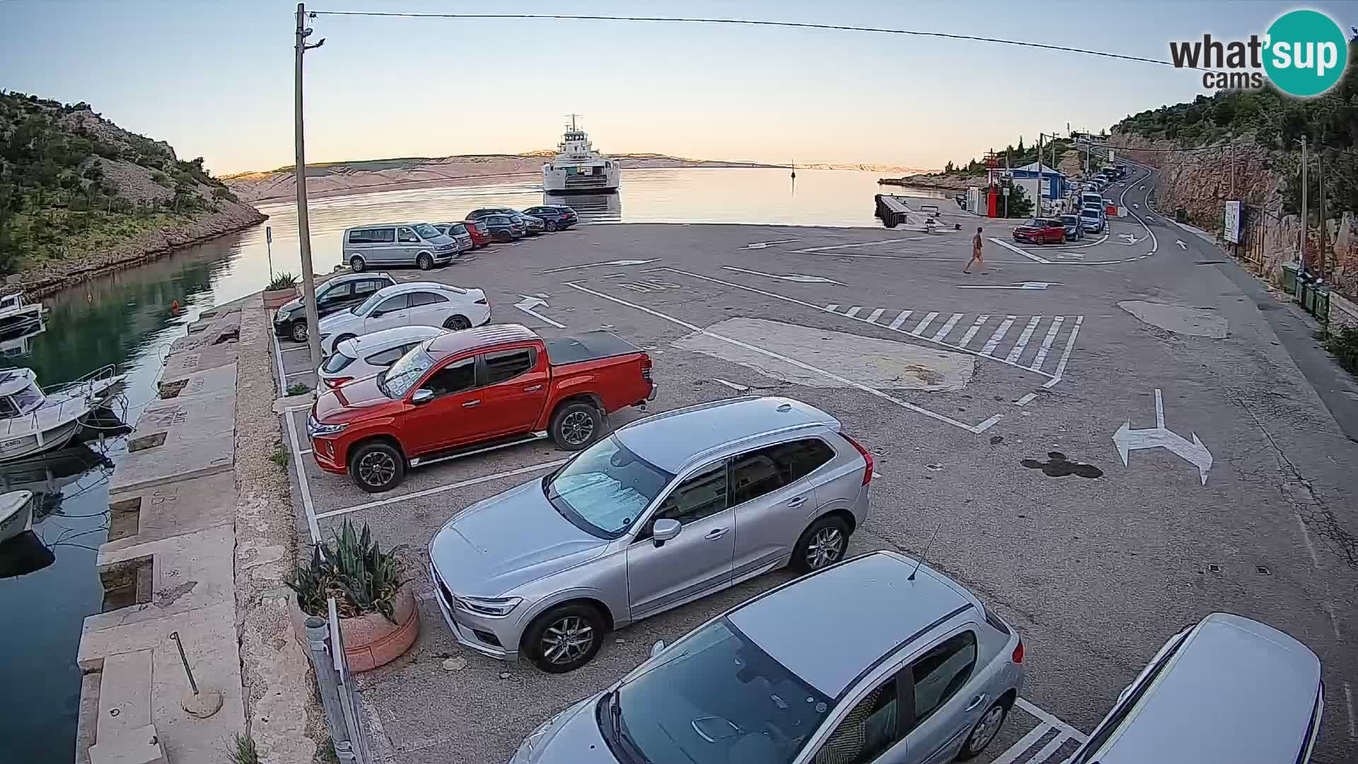 Webcam Prizna ferry port to Pag island