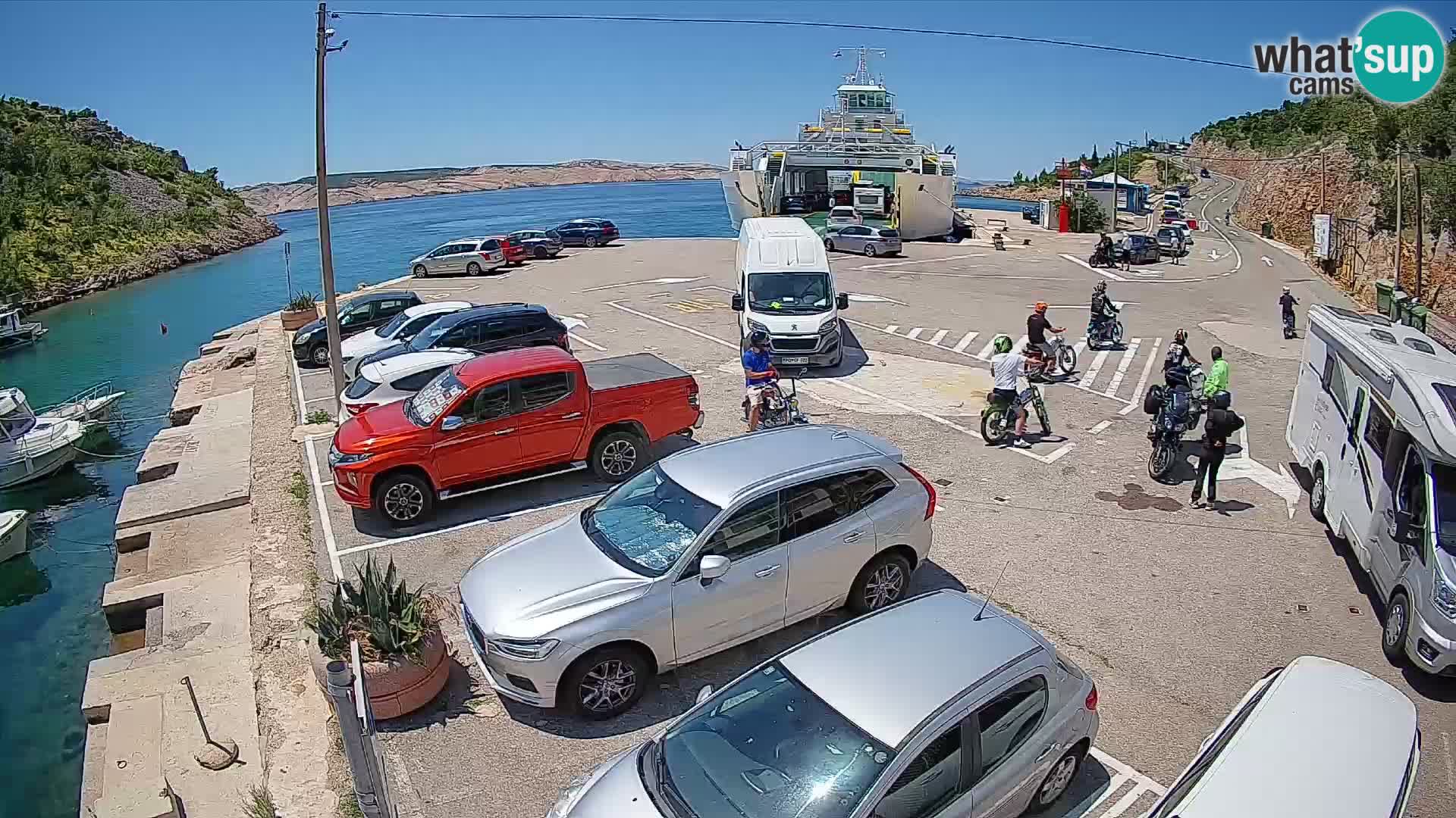 Webcam port de ferry de Prizna – vers l’île de Pag