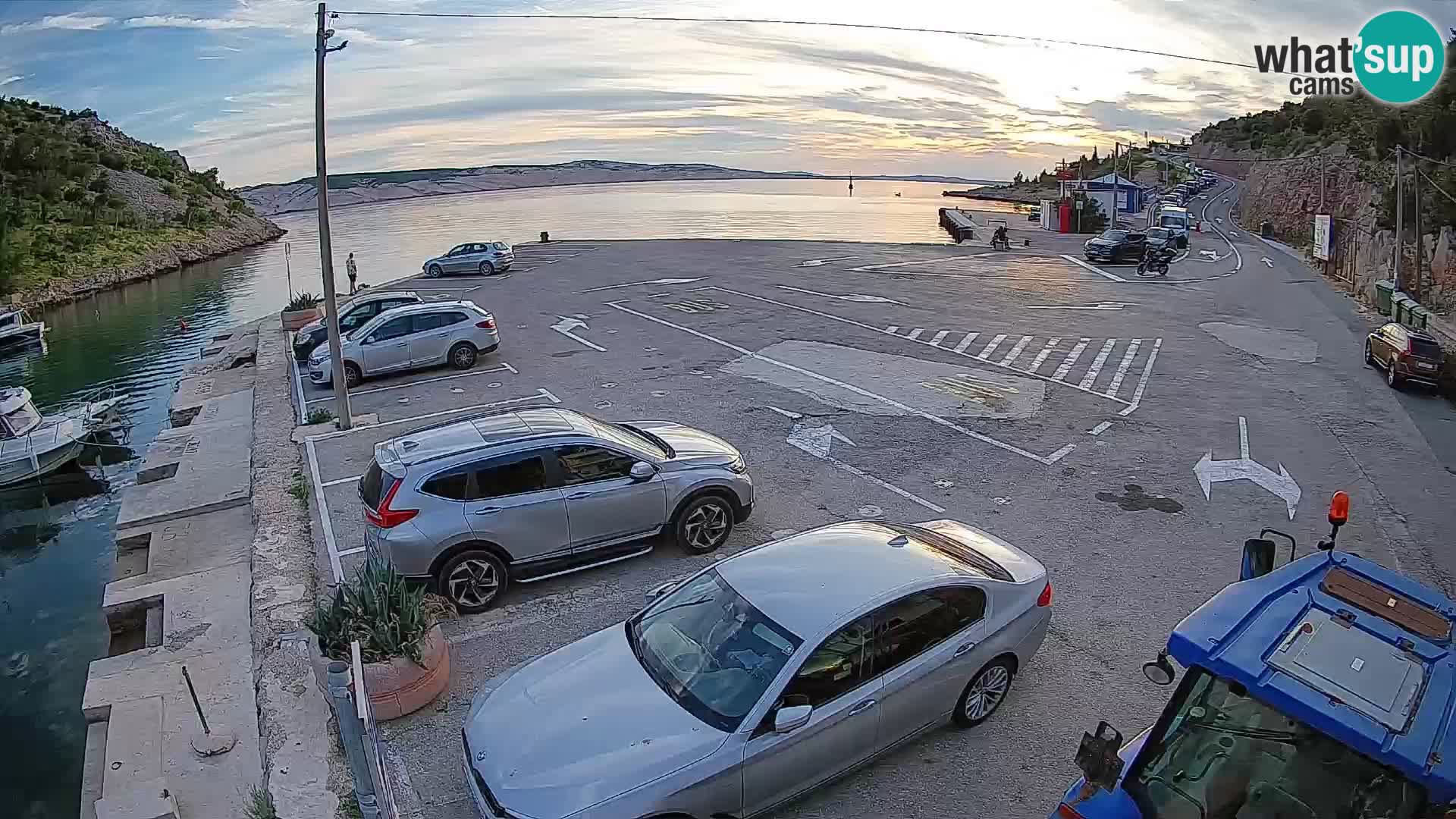 Webcam Prizna ferry port to Pag island