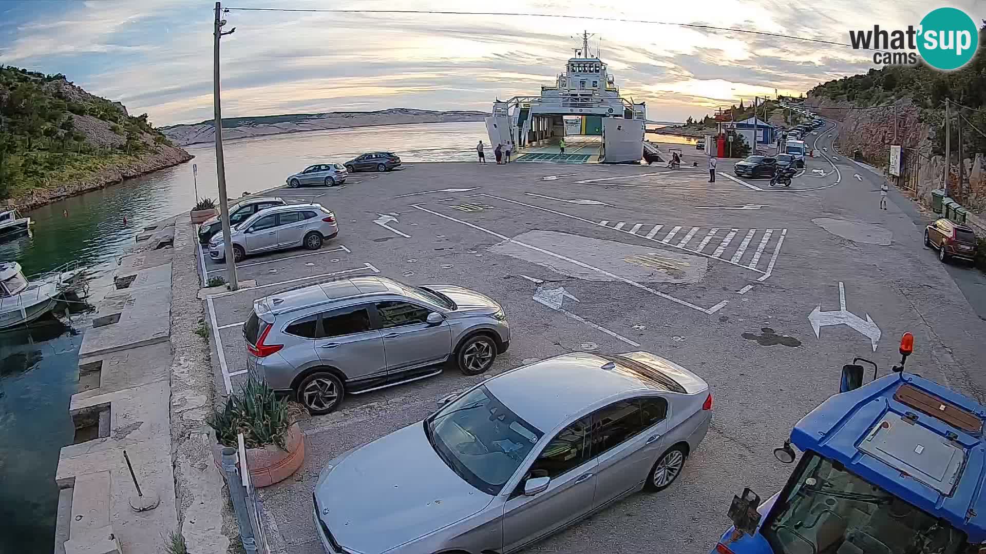 Webcam Prizna ferry port to Pag island