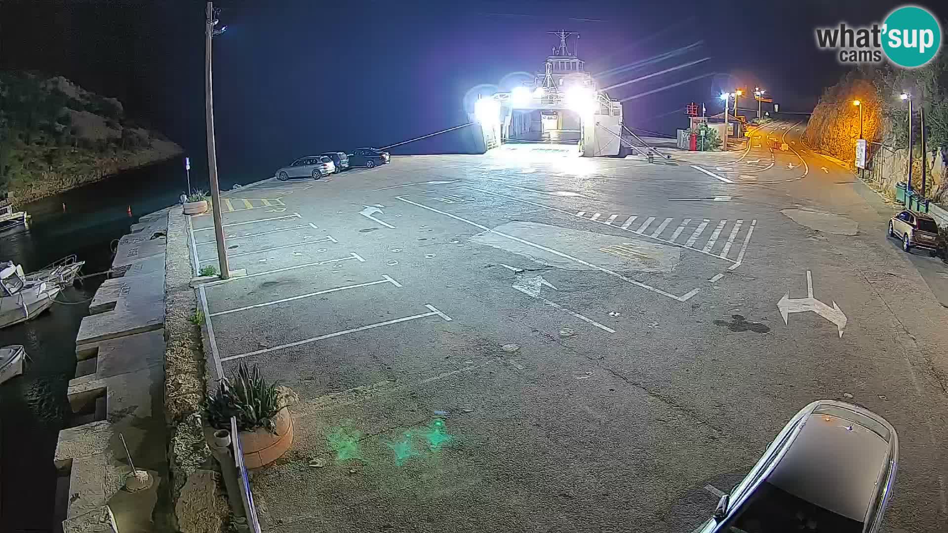 Webcam Prizna ferry port to Pag island