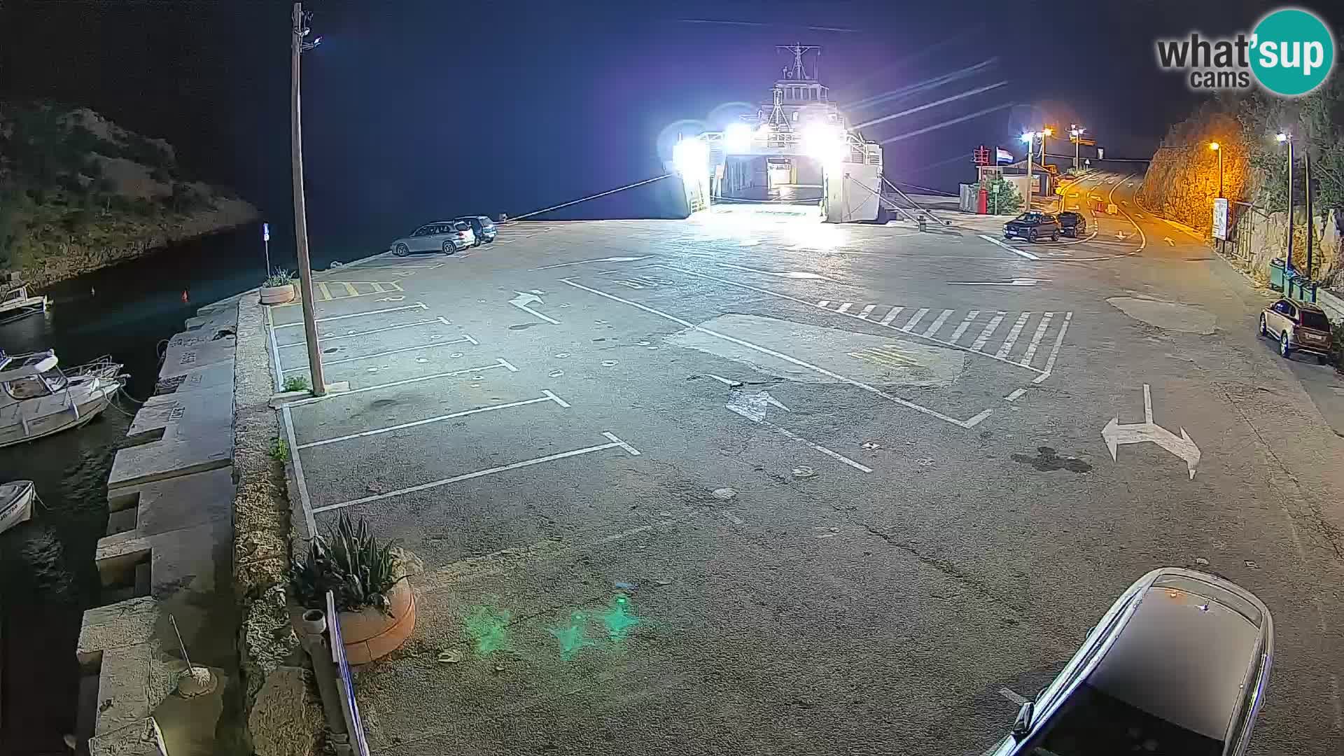 Webcam Prizna ferry port to Pag island