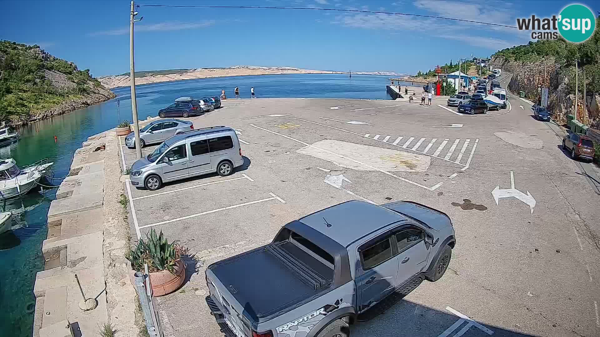 Webcam Prizna ferry port to Pag island