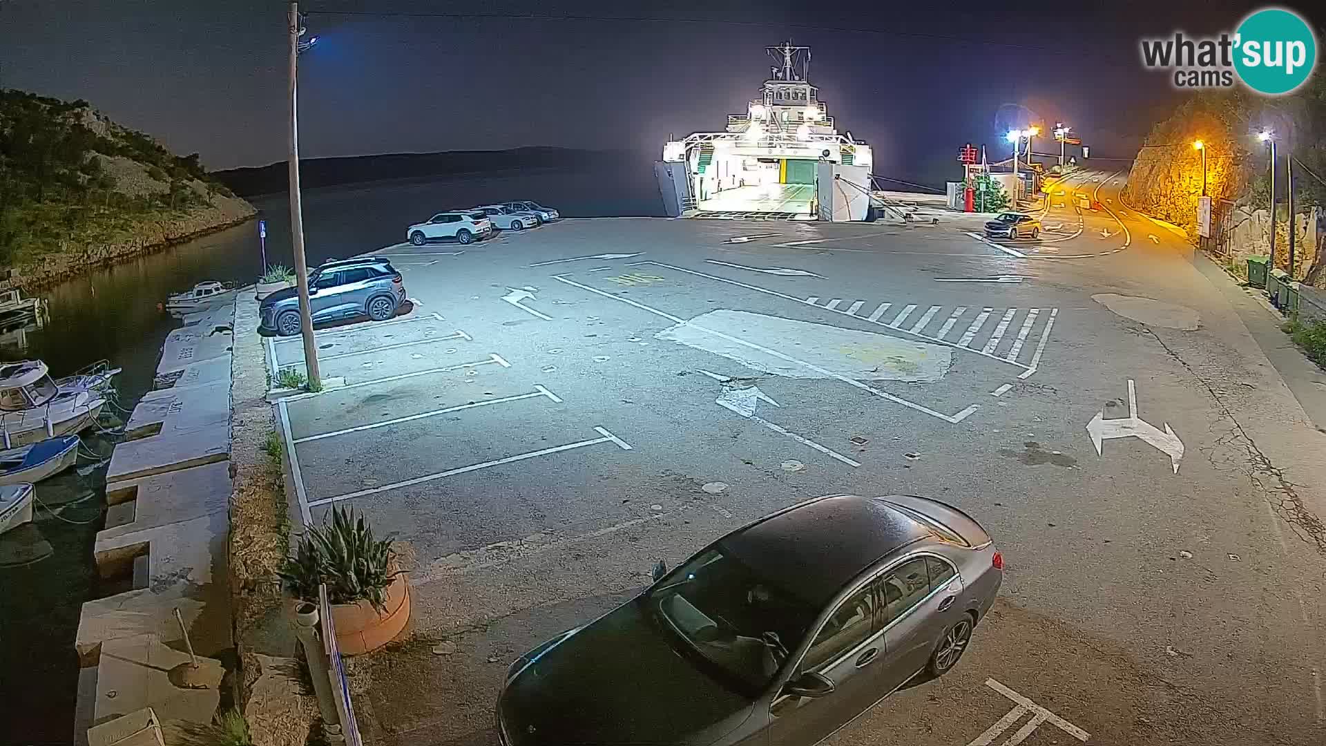 Webcam Prizna ferry port to Pag island