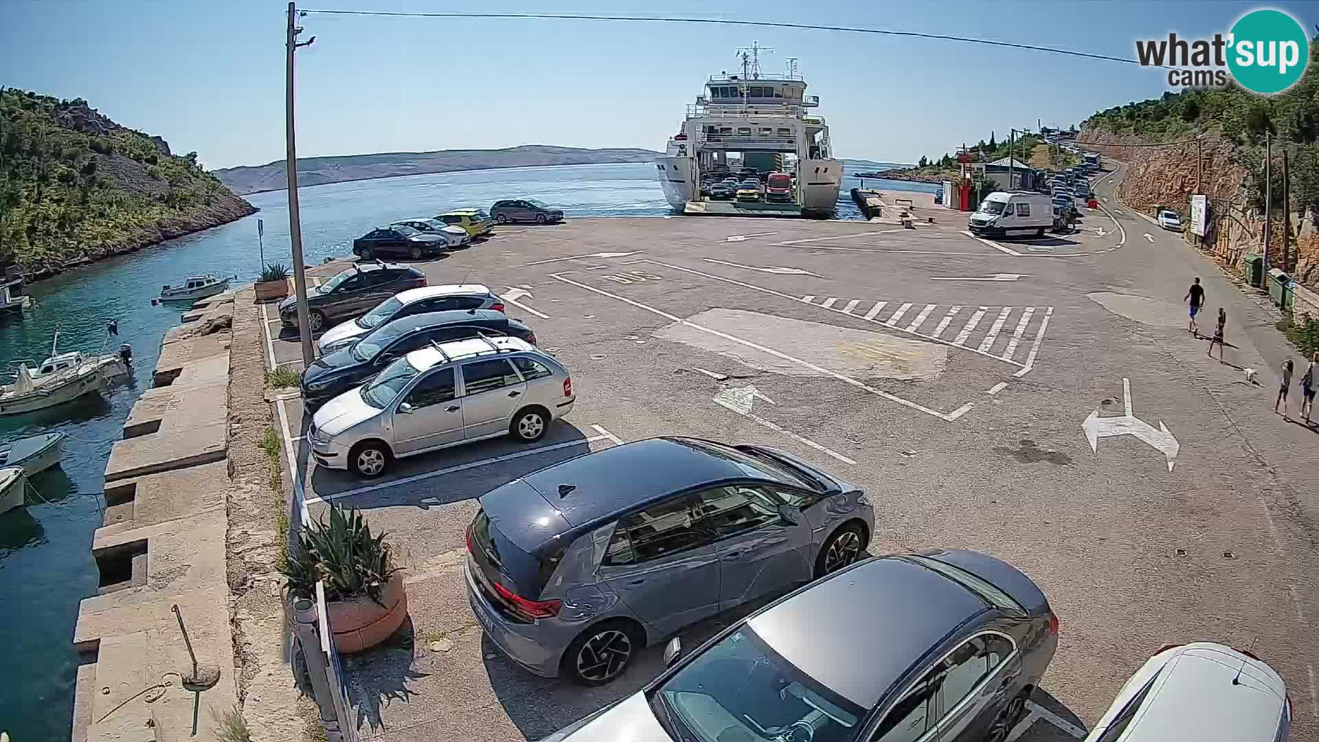 Webcam del puerto de ferris de Prizna – hacia la isla de Pag