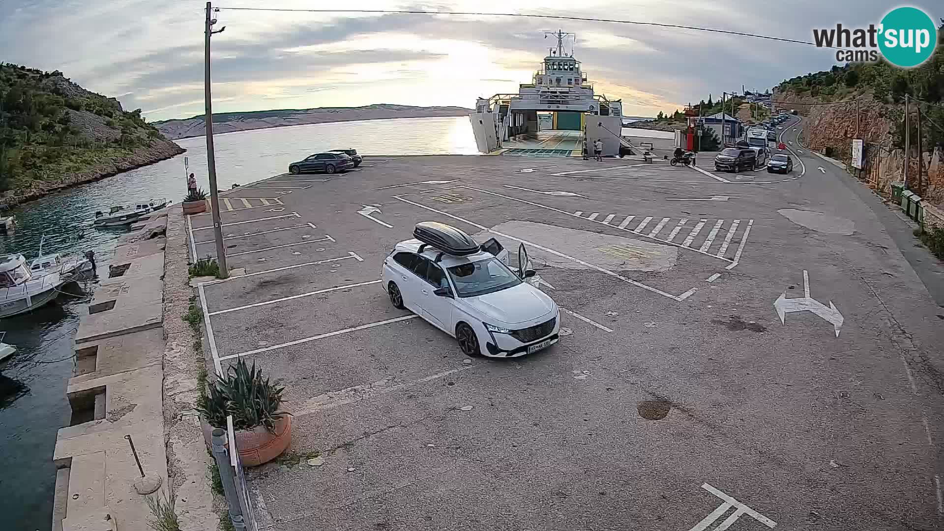 Webcam port de ferry de Prizna – vers l’île de Pag