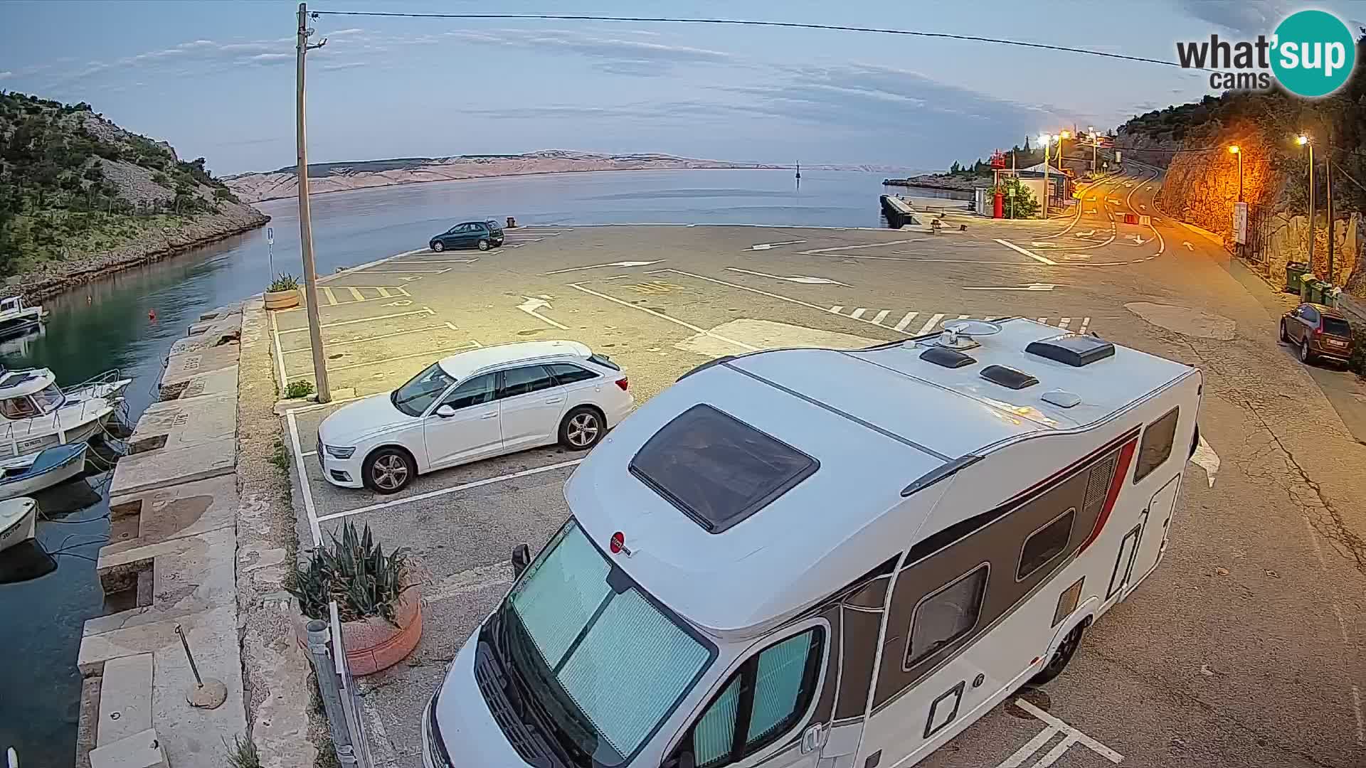 Webcam Prizna ferry port to Pag island