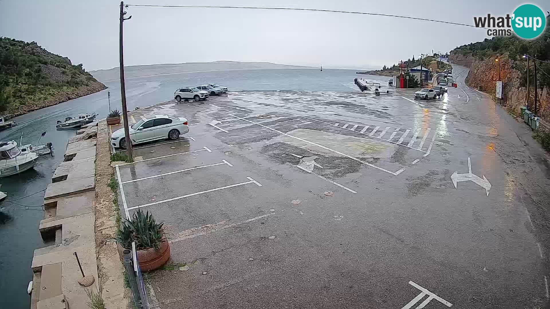 Webcam Prizna ferry port to Pag island