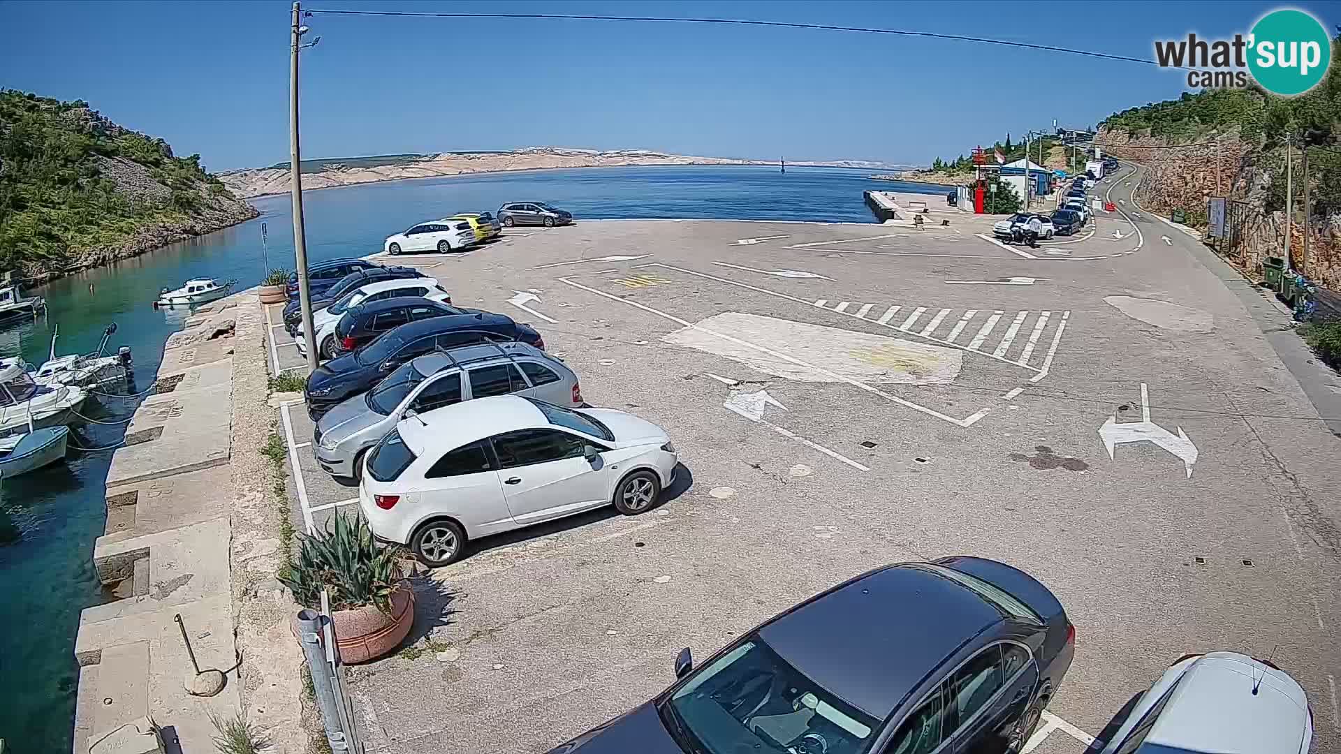 Webcam Prizna ferry port to Pag island