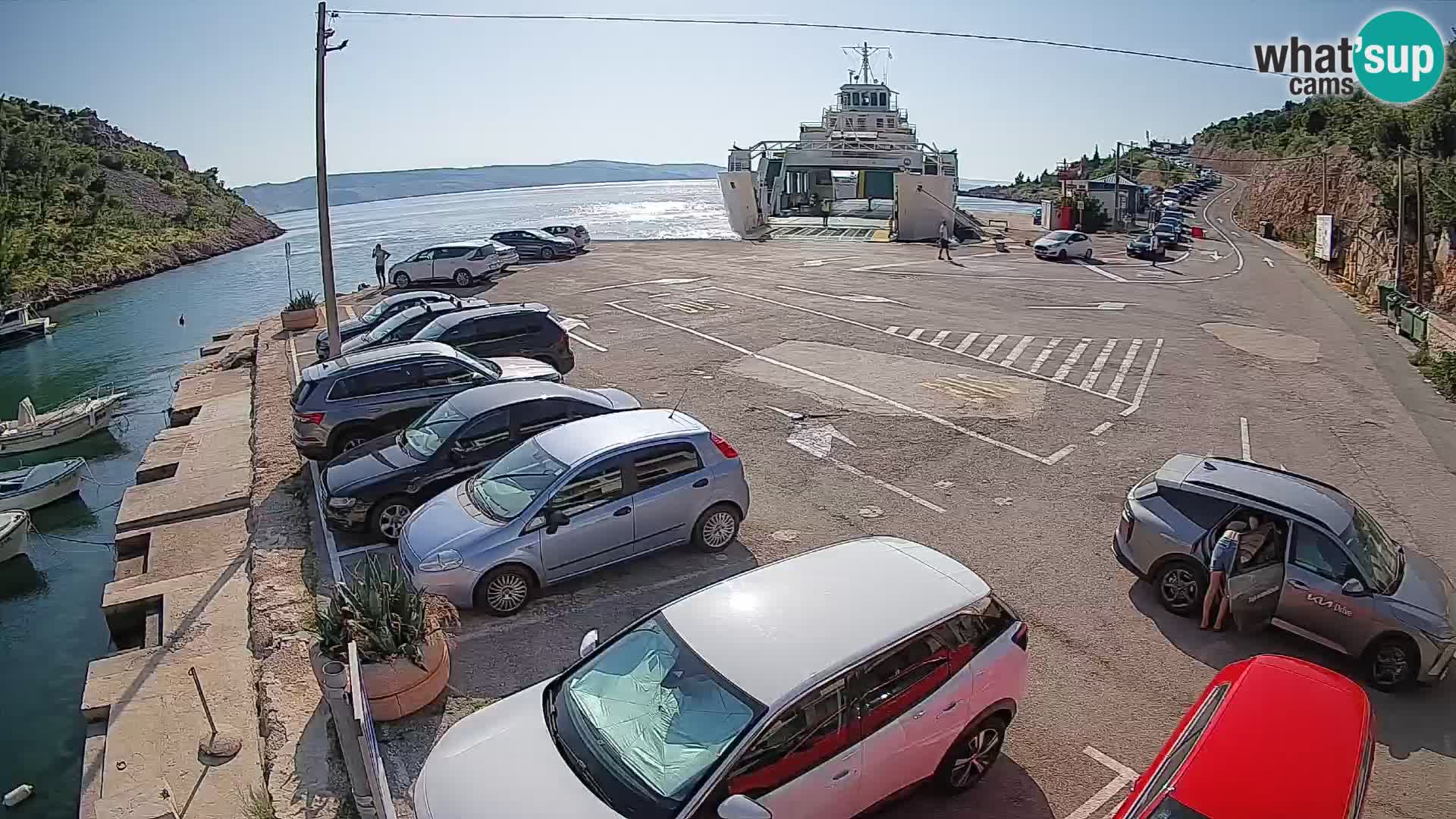 Webcam Prizna ferry port to Pag island