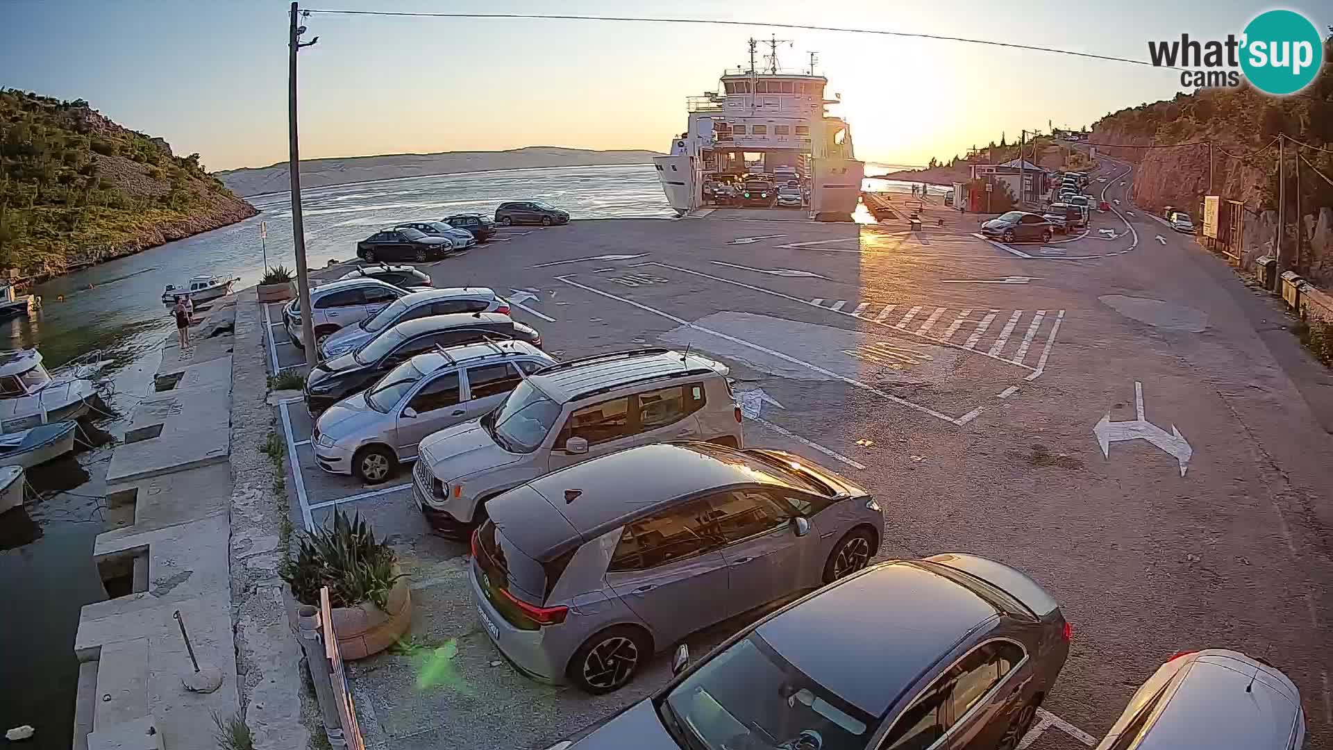 Webcam port de ferry de Prizna – vers l’île de Pag
