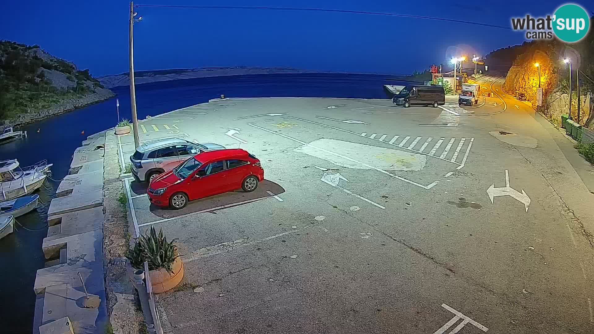 Webcam port de ferry de Prizna – vers l’île de Pag