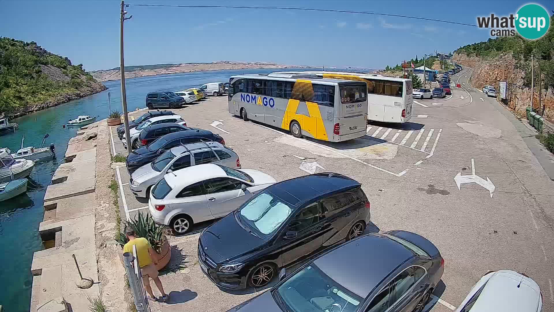 Webcam del puerto de ferris de Prizna – hacia la isla de Pag
