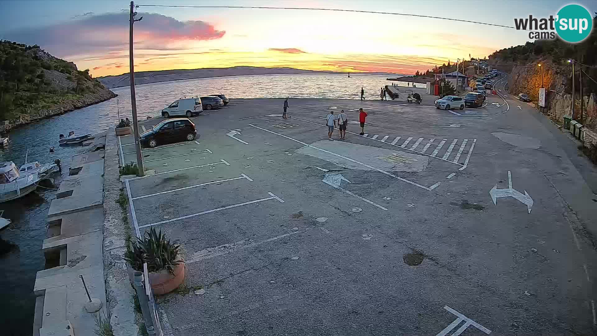Webcam del puerto de ferris de Prizna – hacia la isla de Pag