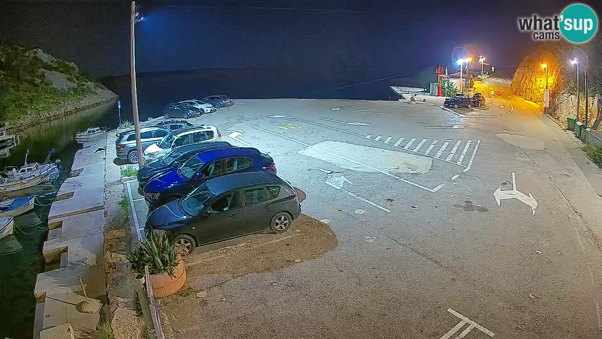 Webcam del puerto de ferris de Prizna – hacia la isla de Pag
