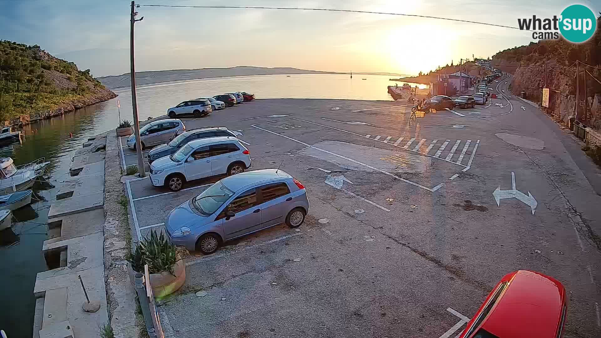 Webcam Prizna ferry port to Pag island
