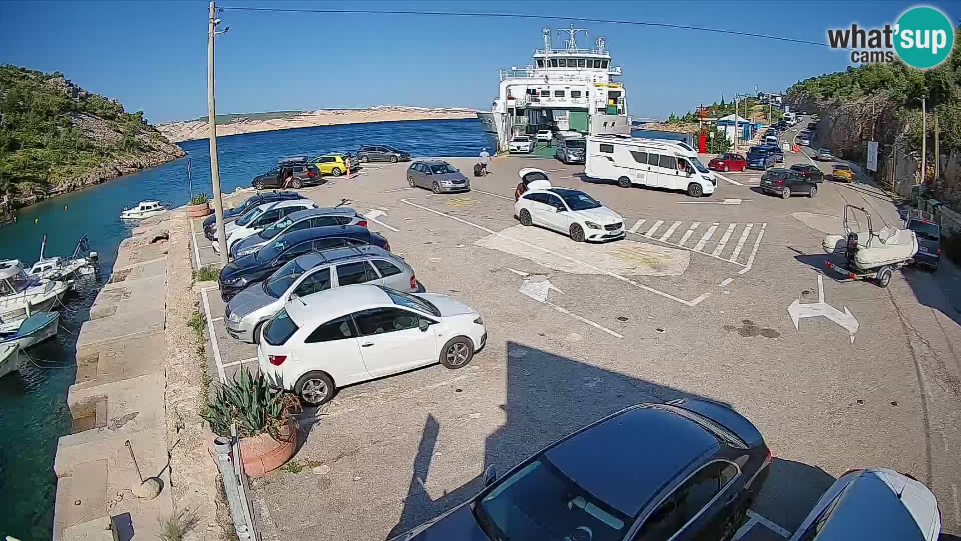 Webcam Prizna ferry port to Pag island