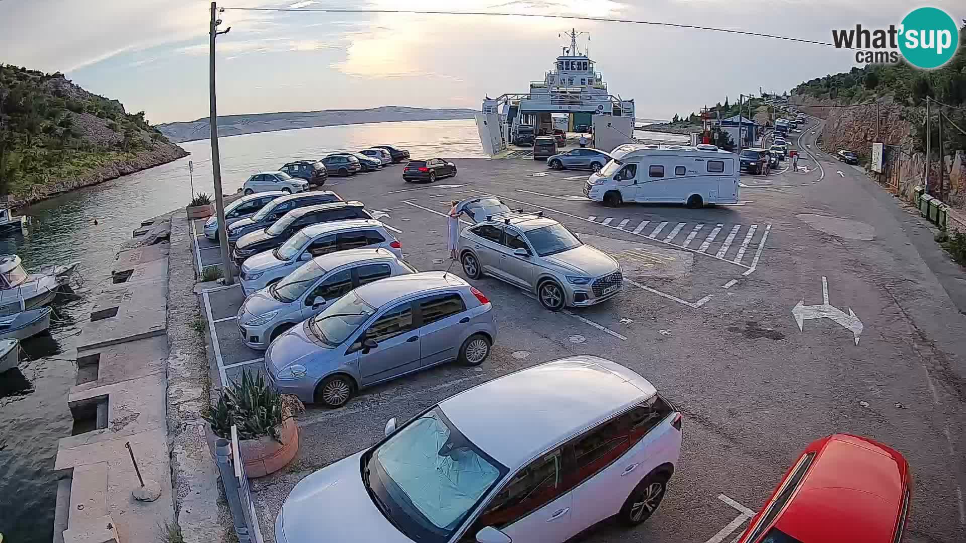 Webcam Prizna ferry port to Pag island