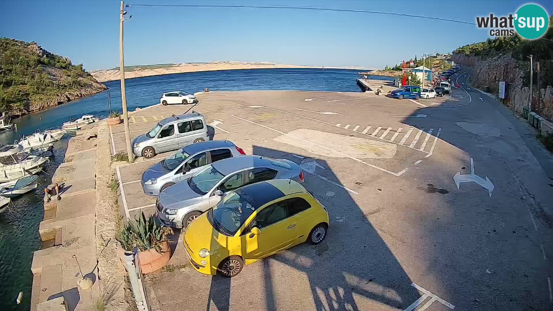 Web kamera trajektna luka Prizna – prema otoku Pag