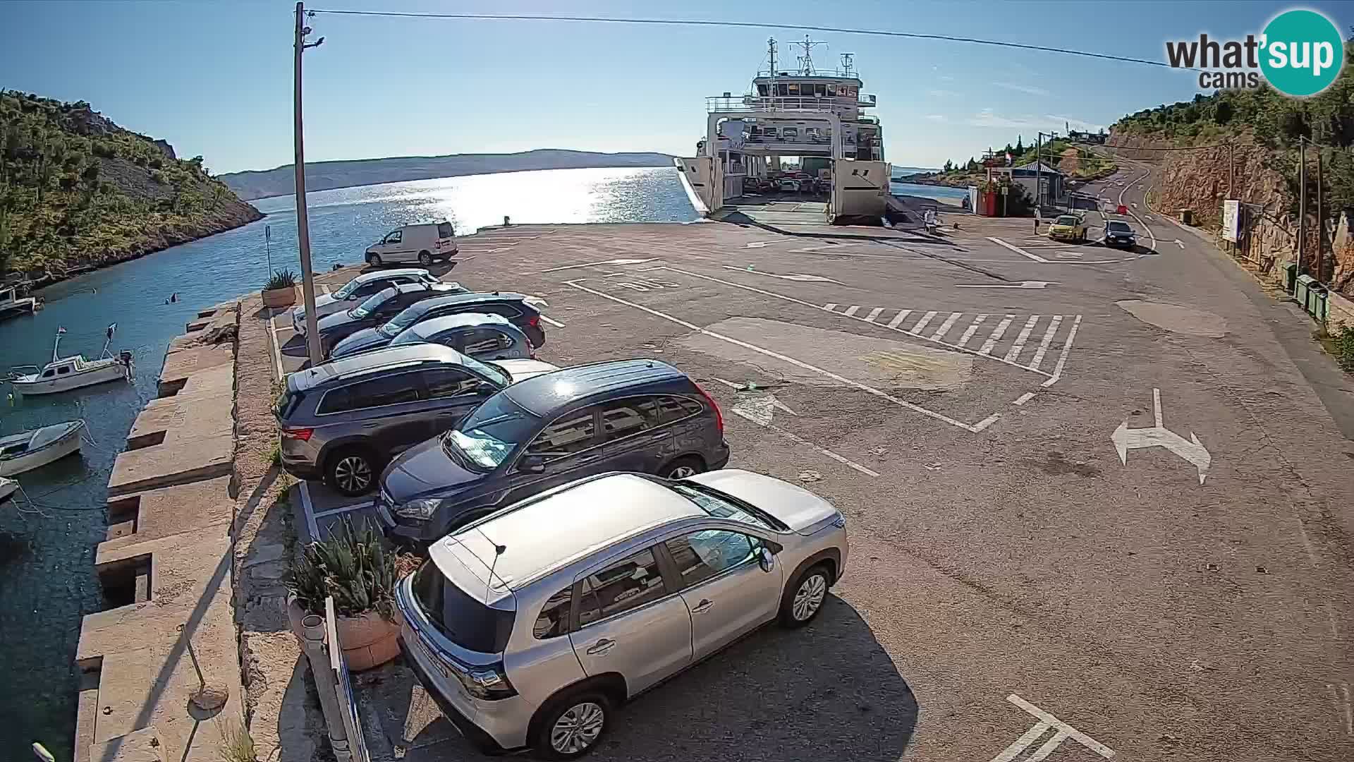 Webcam Prizna ferry port to Pag island