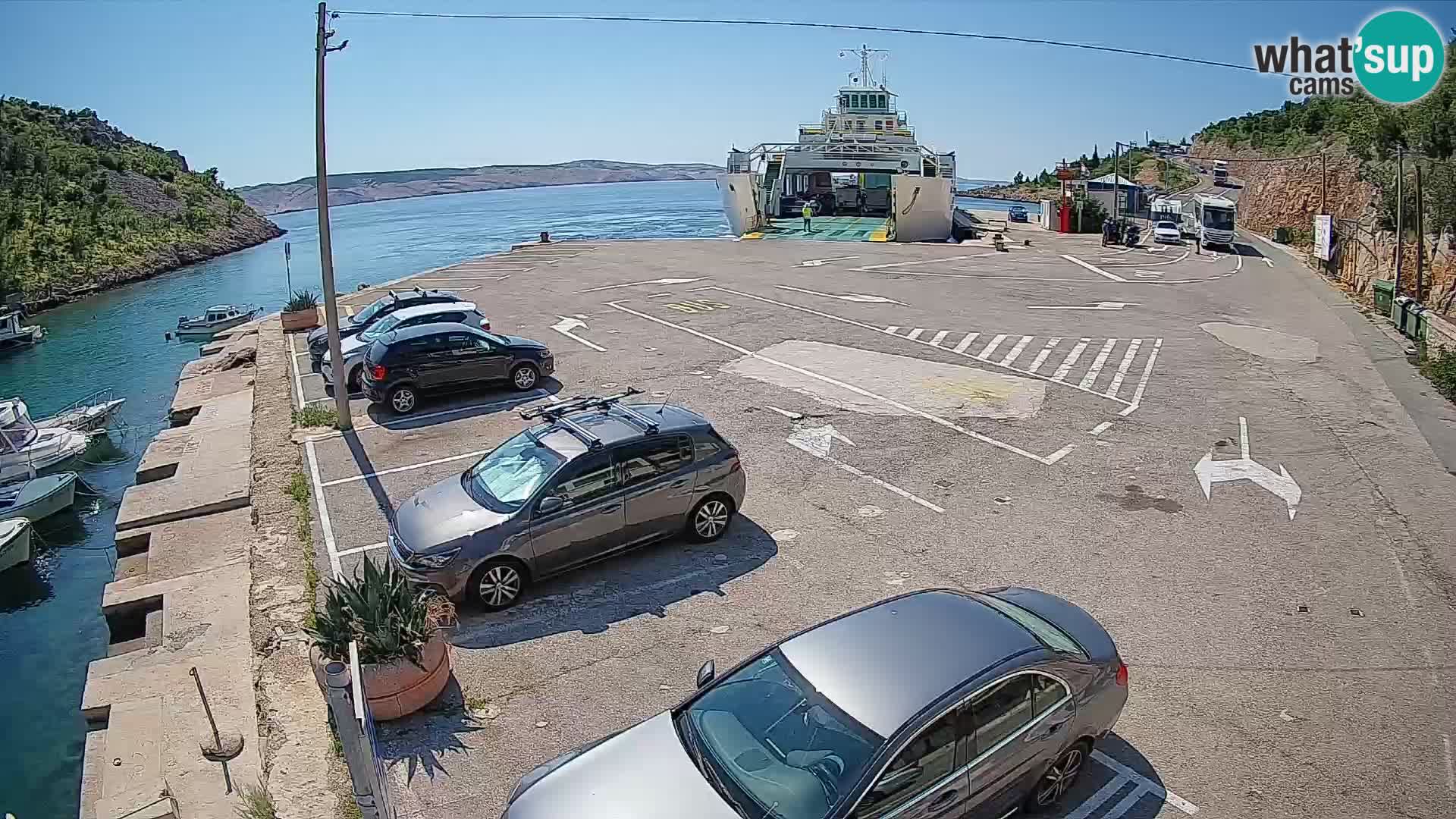 Webcam port de ferry de Prizna – vers l’île de Pag