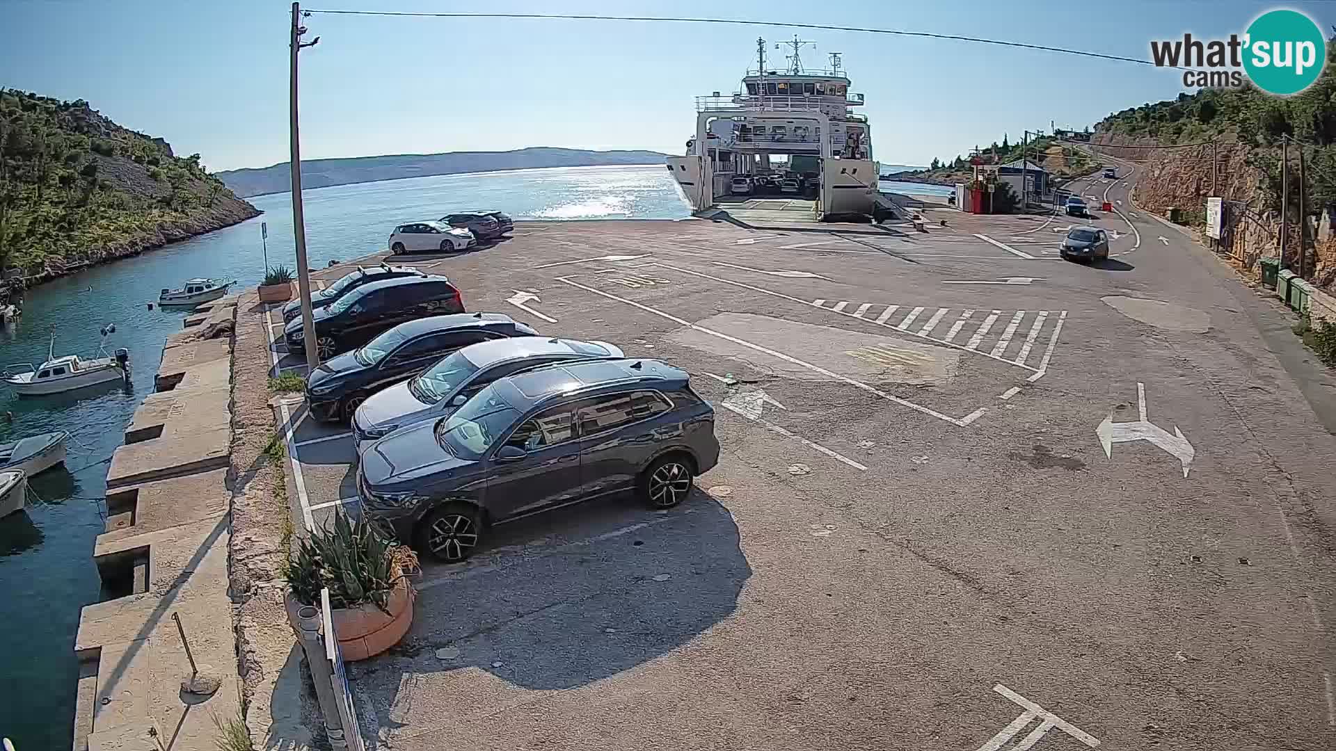 Webcam Prizna ferry port to Pag island